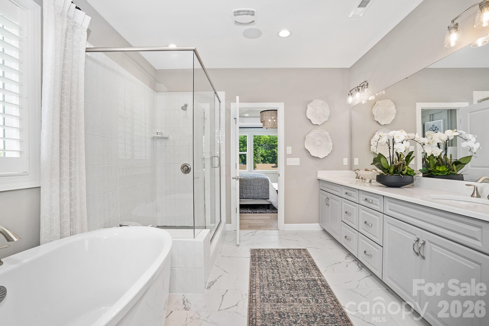 3814 Dahlia Drive — Harrisburg