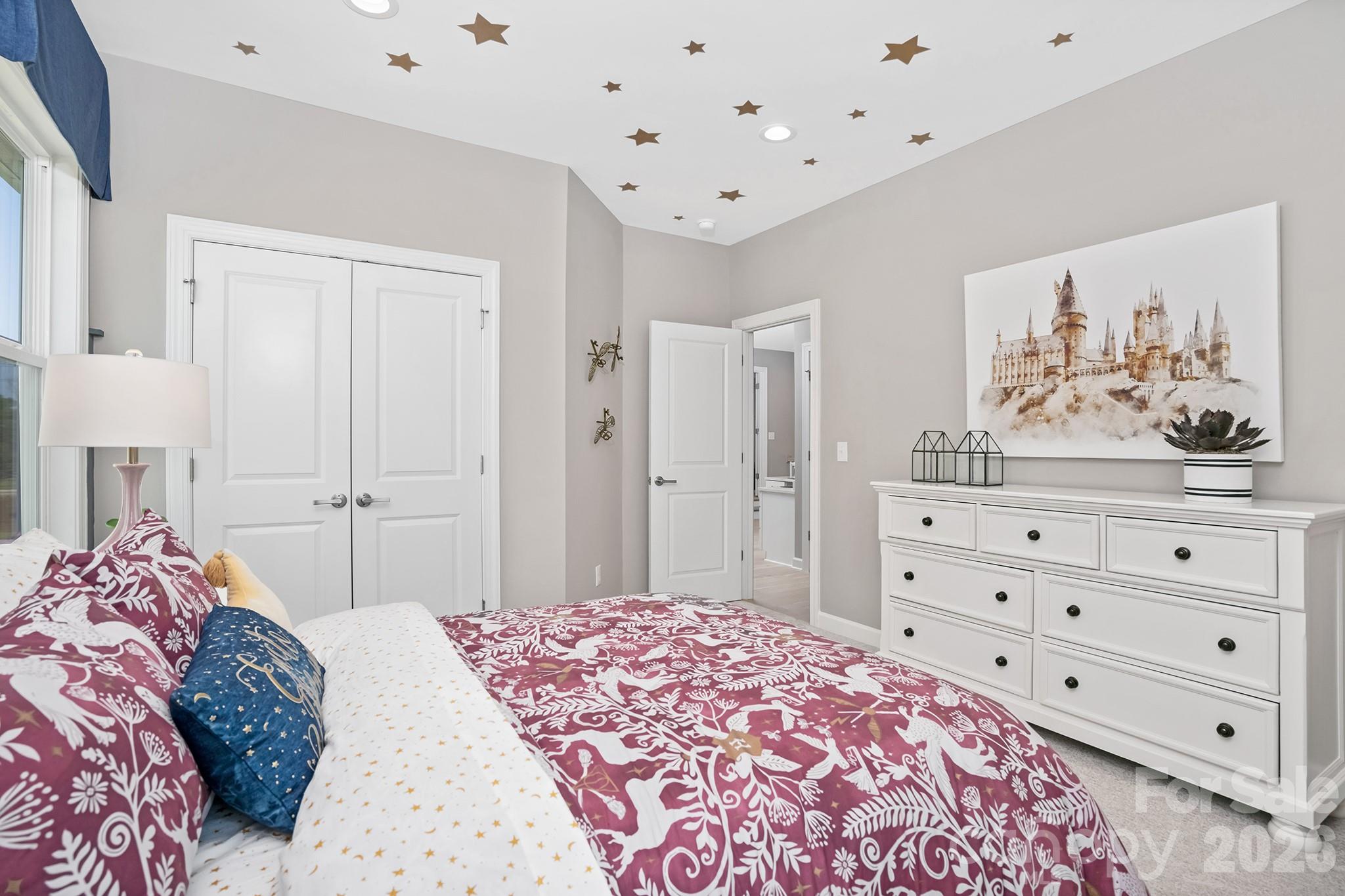 3814 Dahlia Drive — Harrisburg