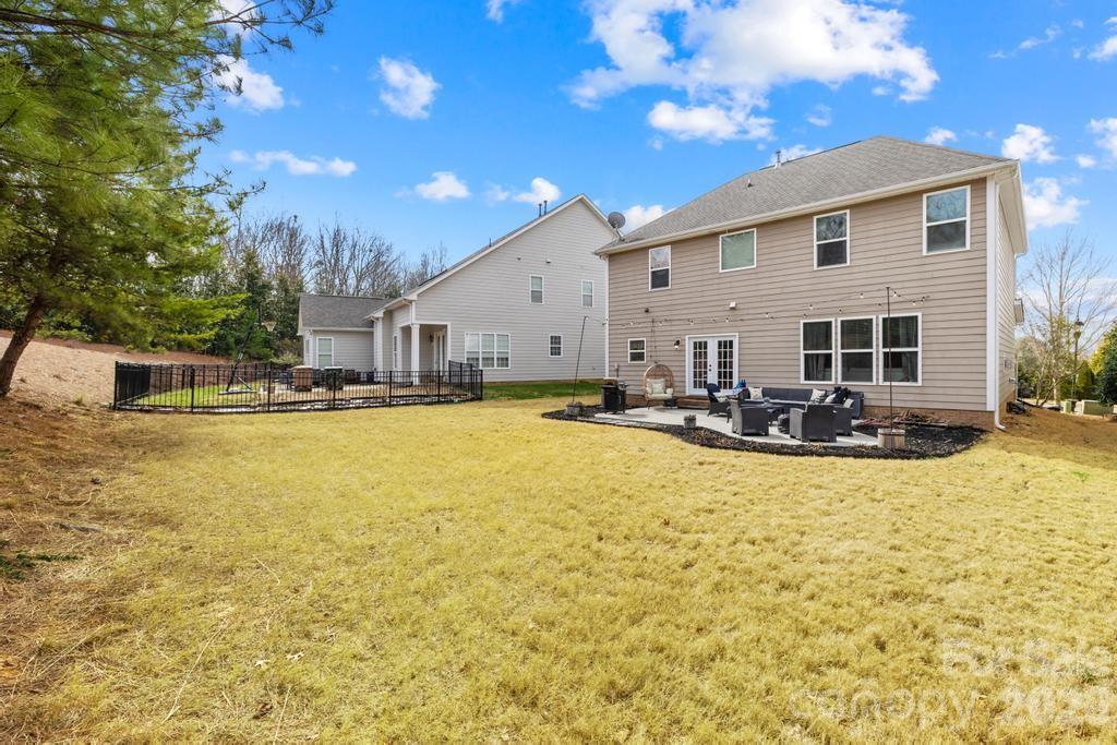 1007 Hamil Ridge Drive — Waxhaw