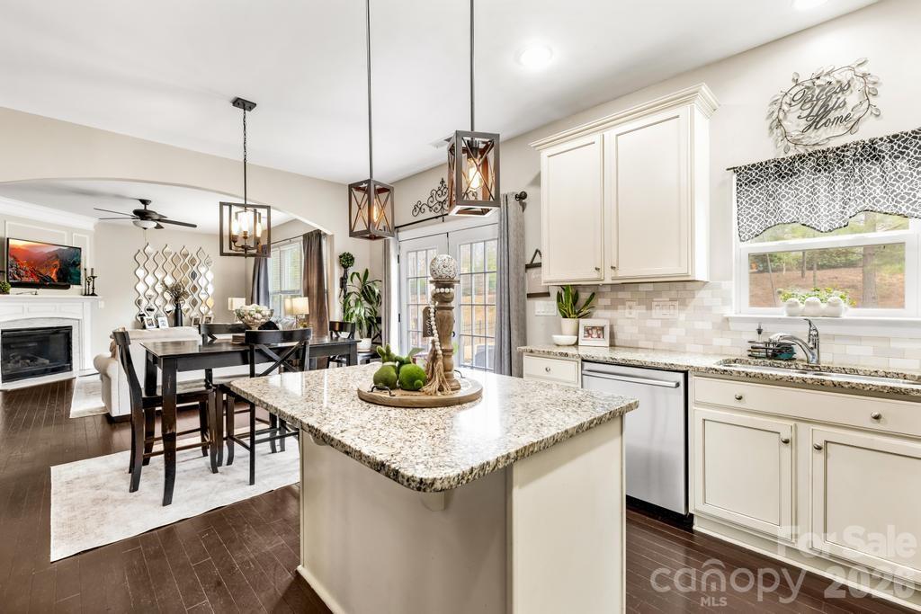 1007 Hamil Ridge Drive — Waxhaw