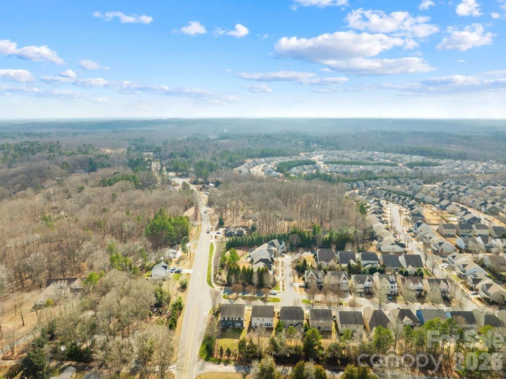 1007 Hamil Ridge Drive — Waxhaw