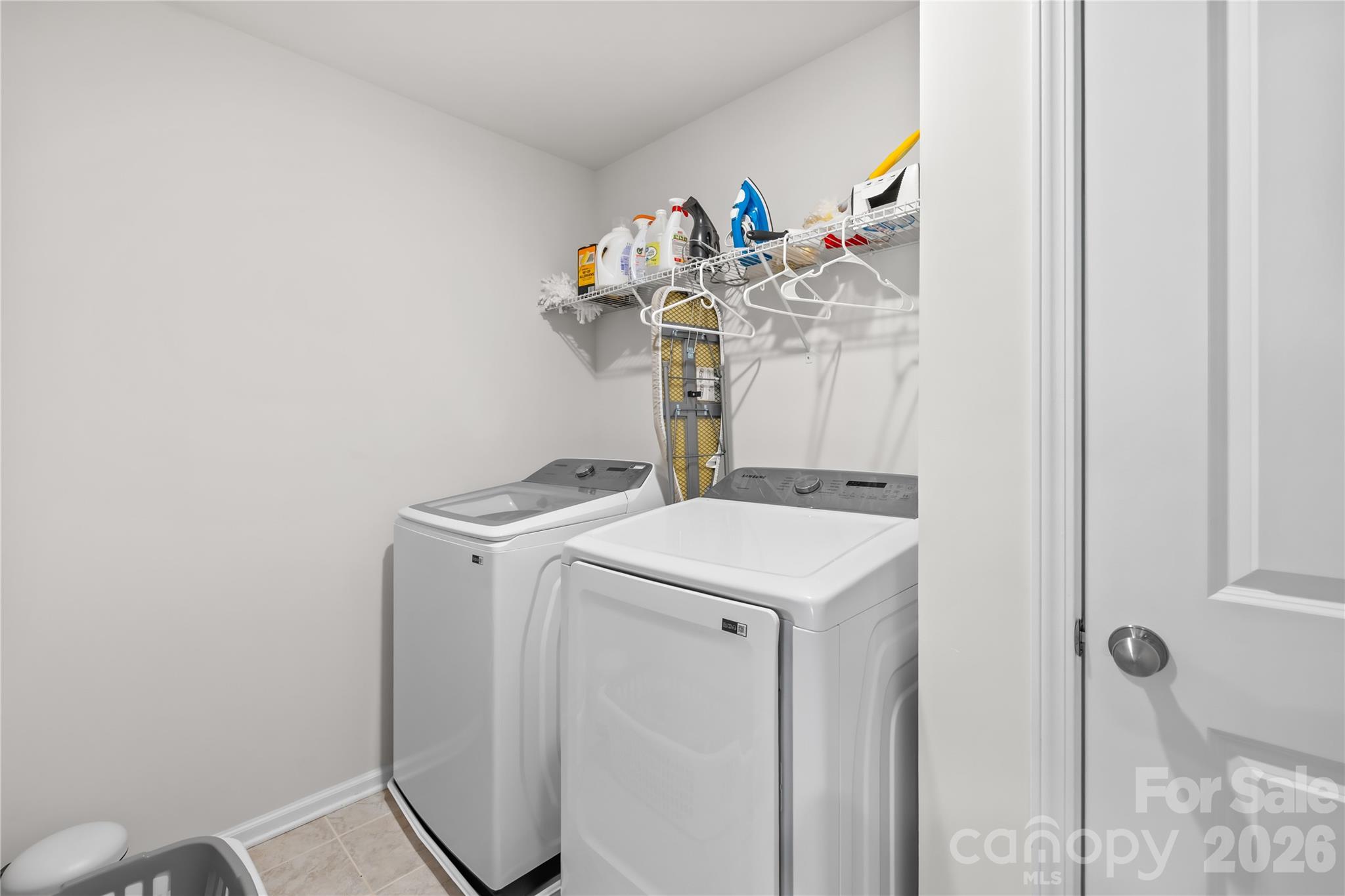 12111 Bishop Castle Drive — Charlotte