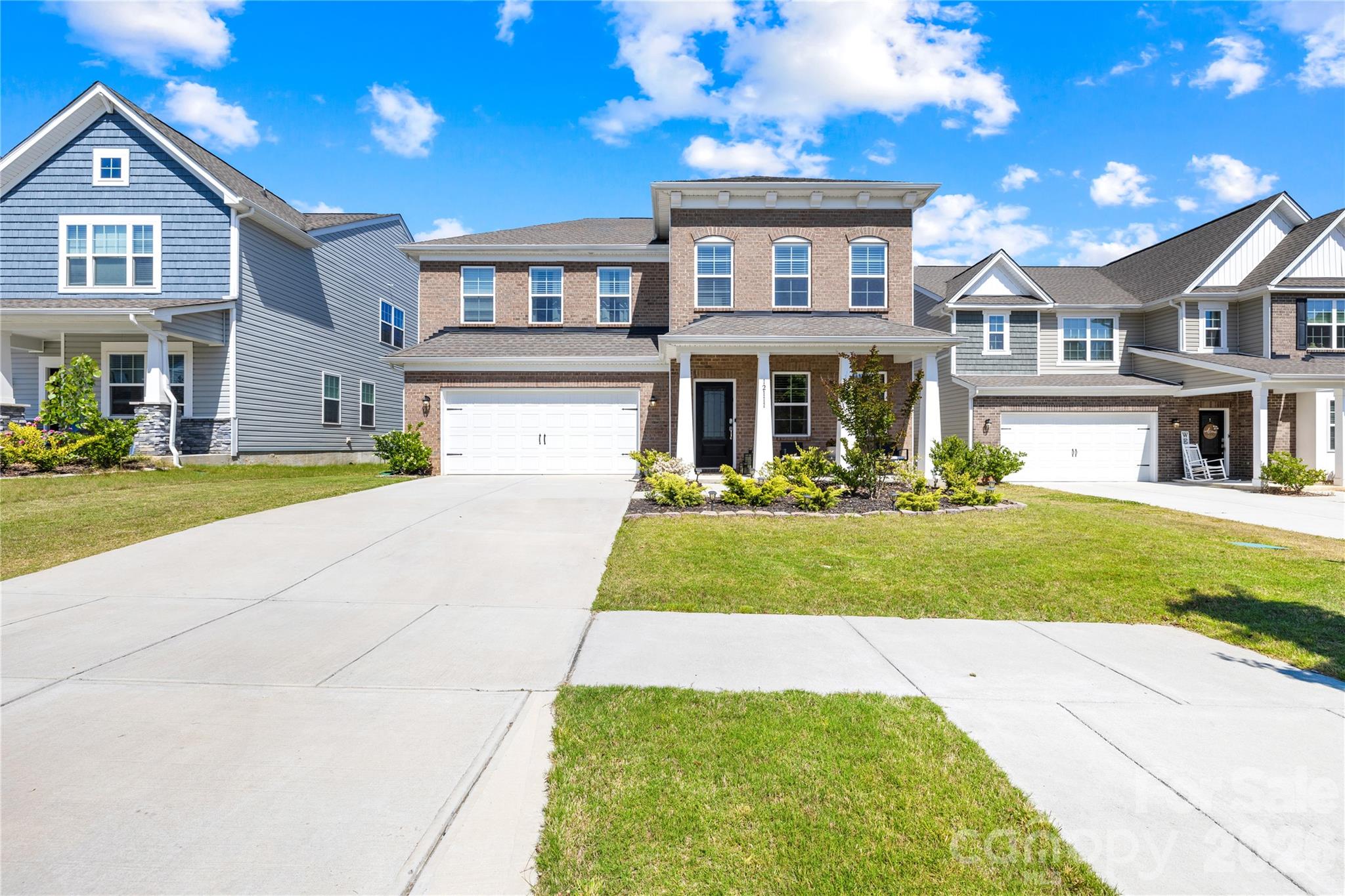 12111 Bishop Castle Drive — Charlotte