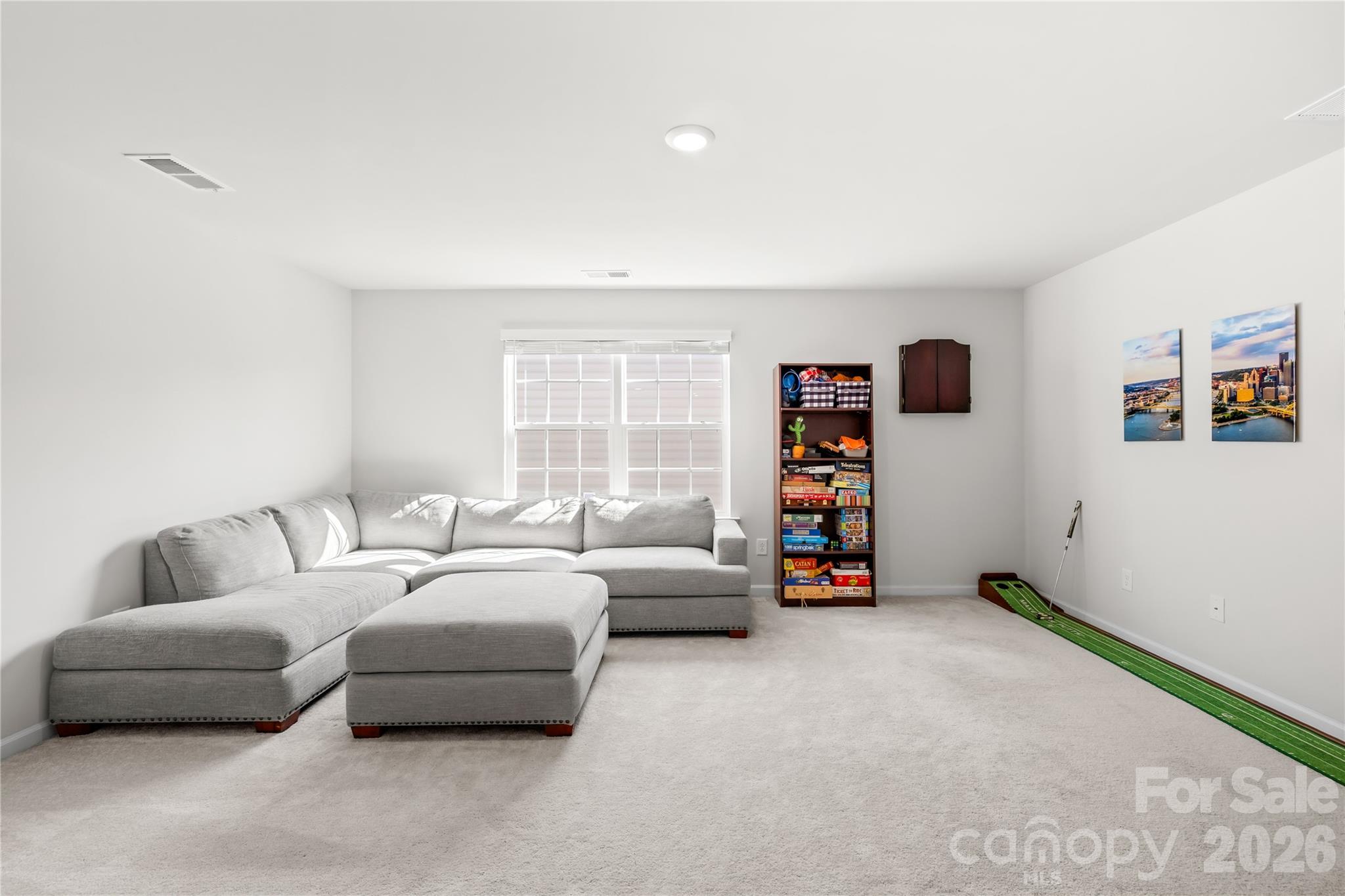 12111 Bishop Castle Drive — Charlotte