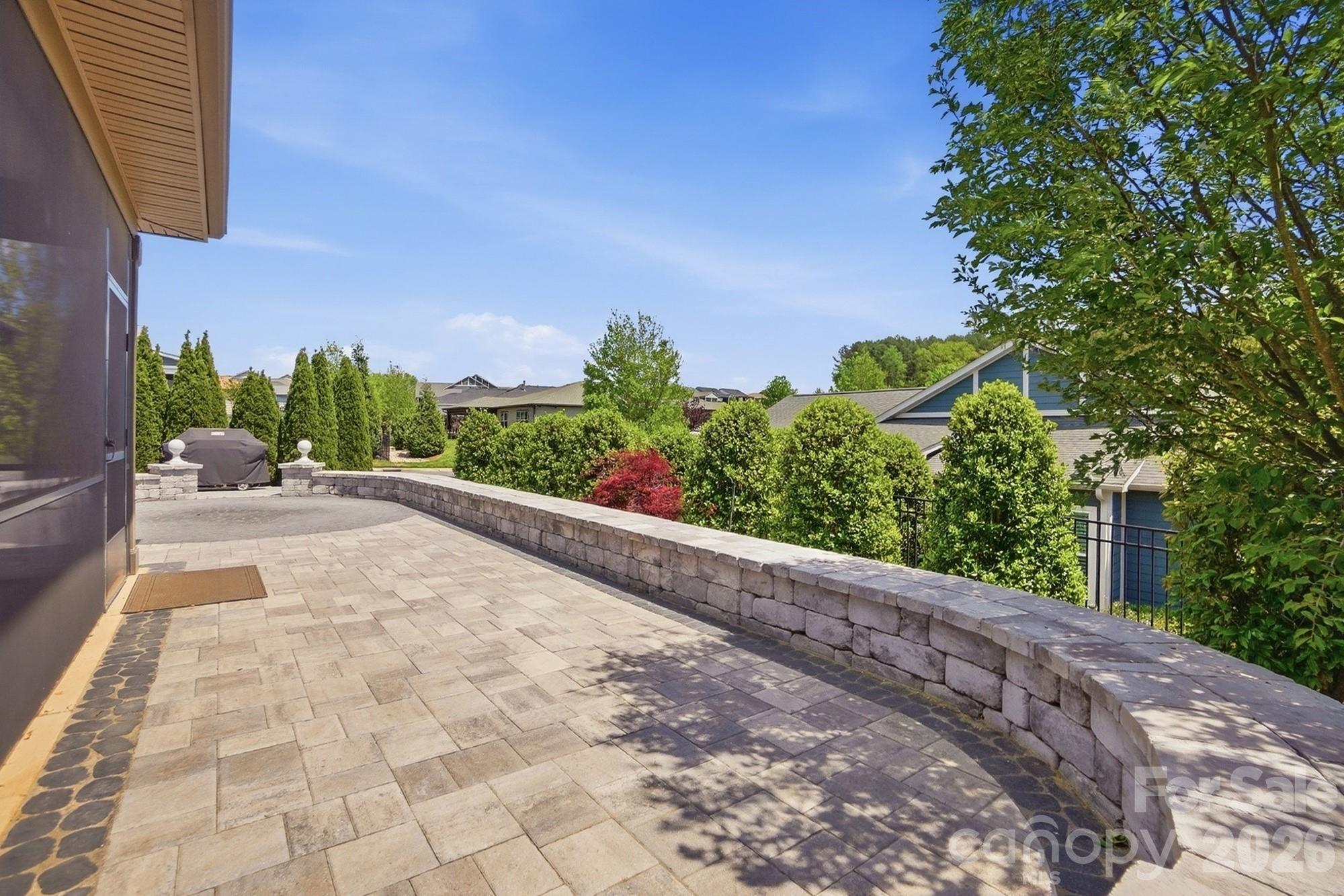 6196 Raven Rock Drive — Denver