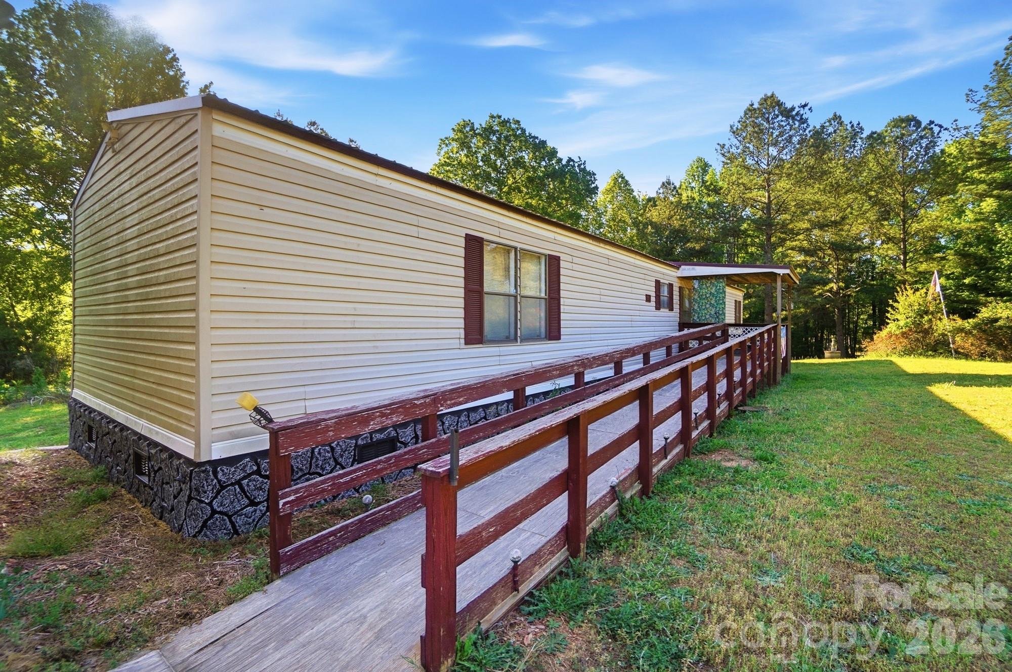 2909 Balkan Drive — York