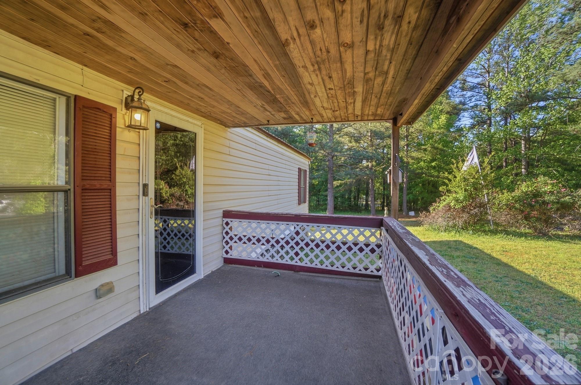 2909 Balkan Drive — York
