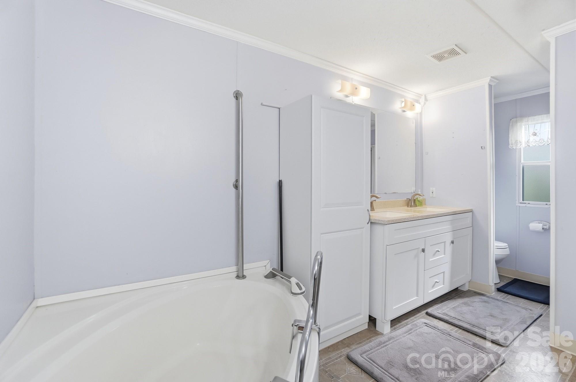 2909 Balkan Drive — York