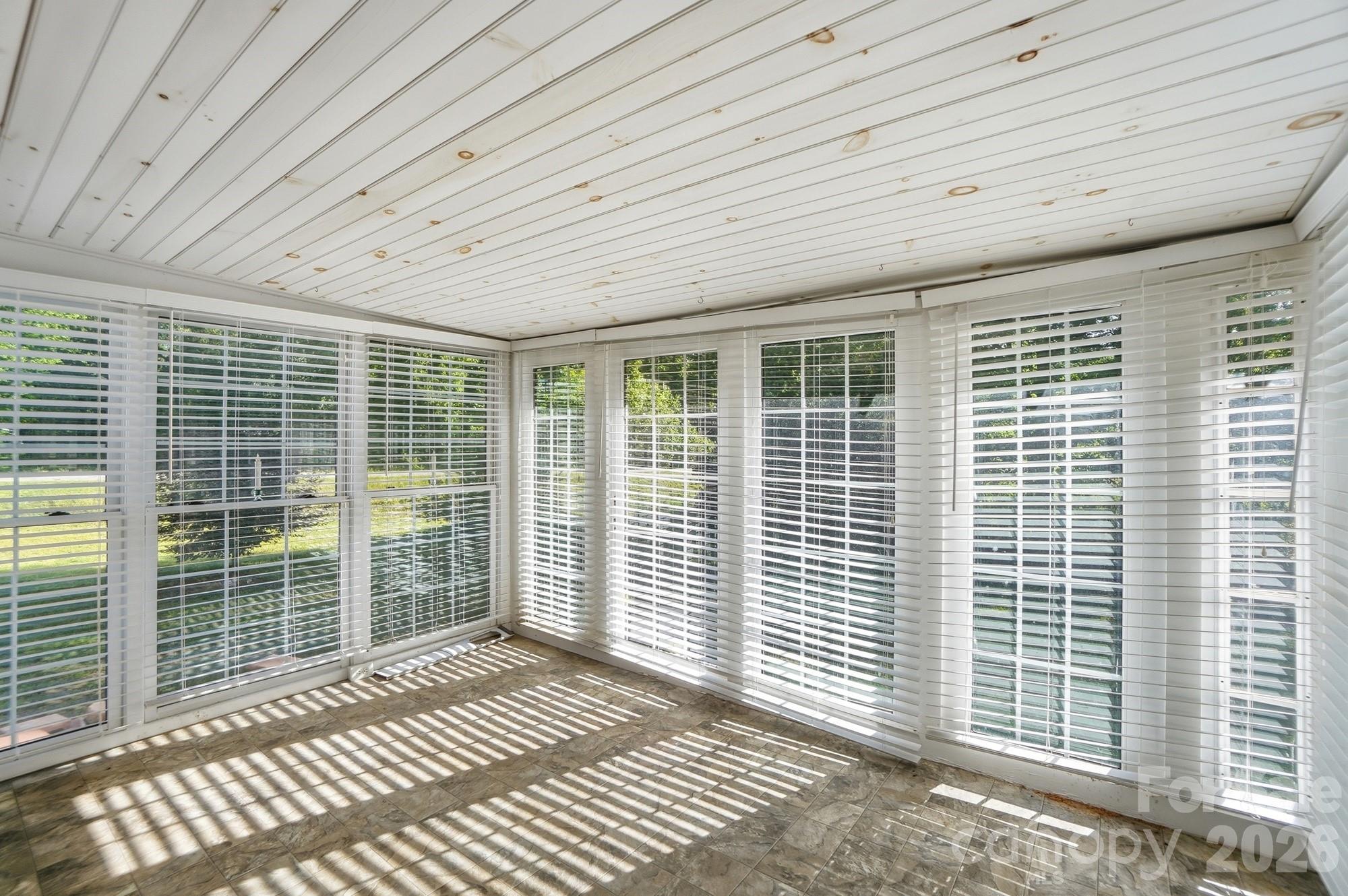 2909 Balkan Drive — York