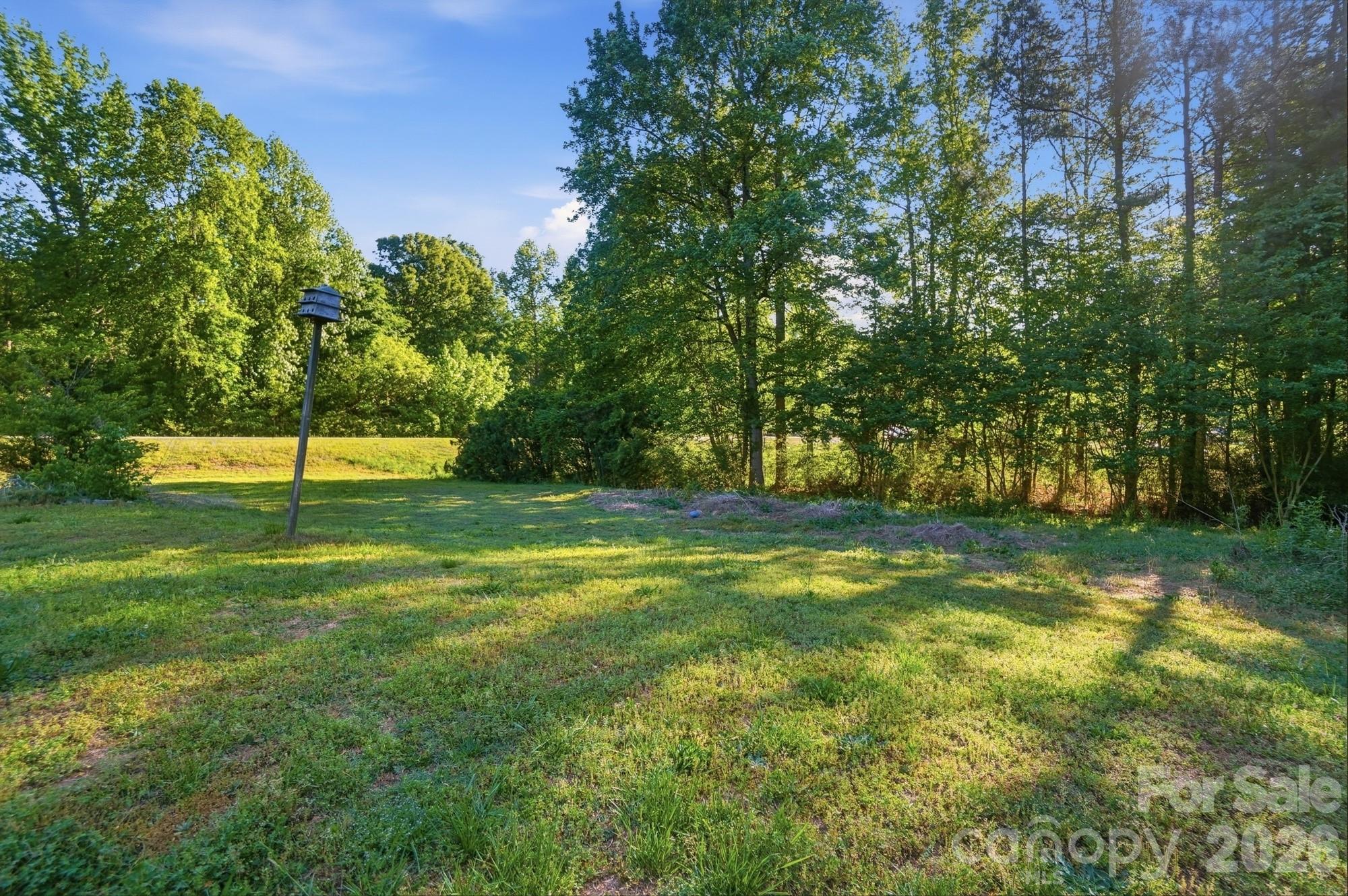 2909 Balkan Drive — York