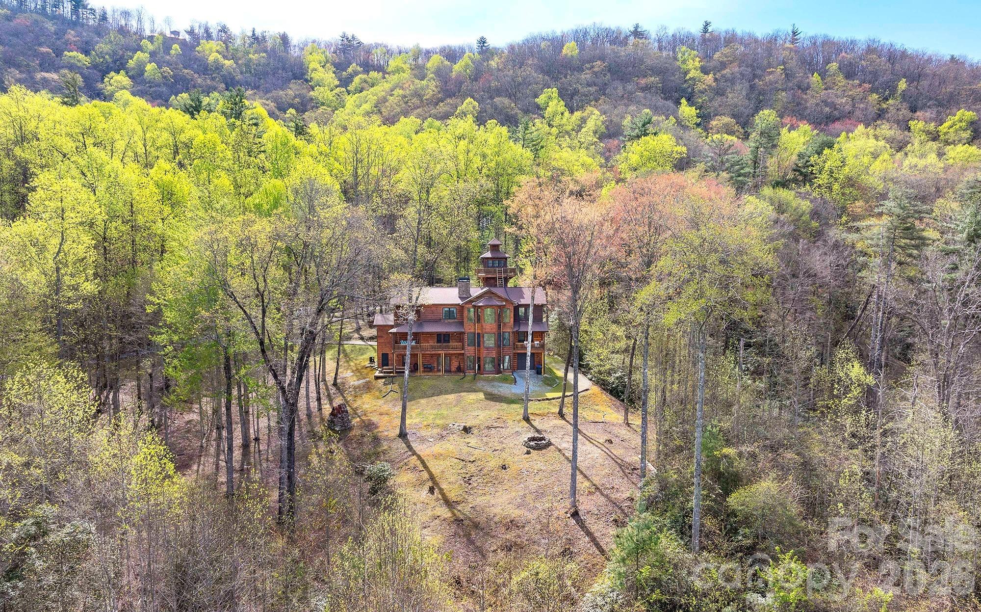 716 Peppervine Circle — Brevard