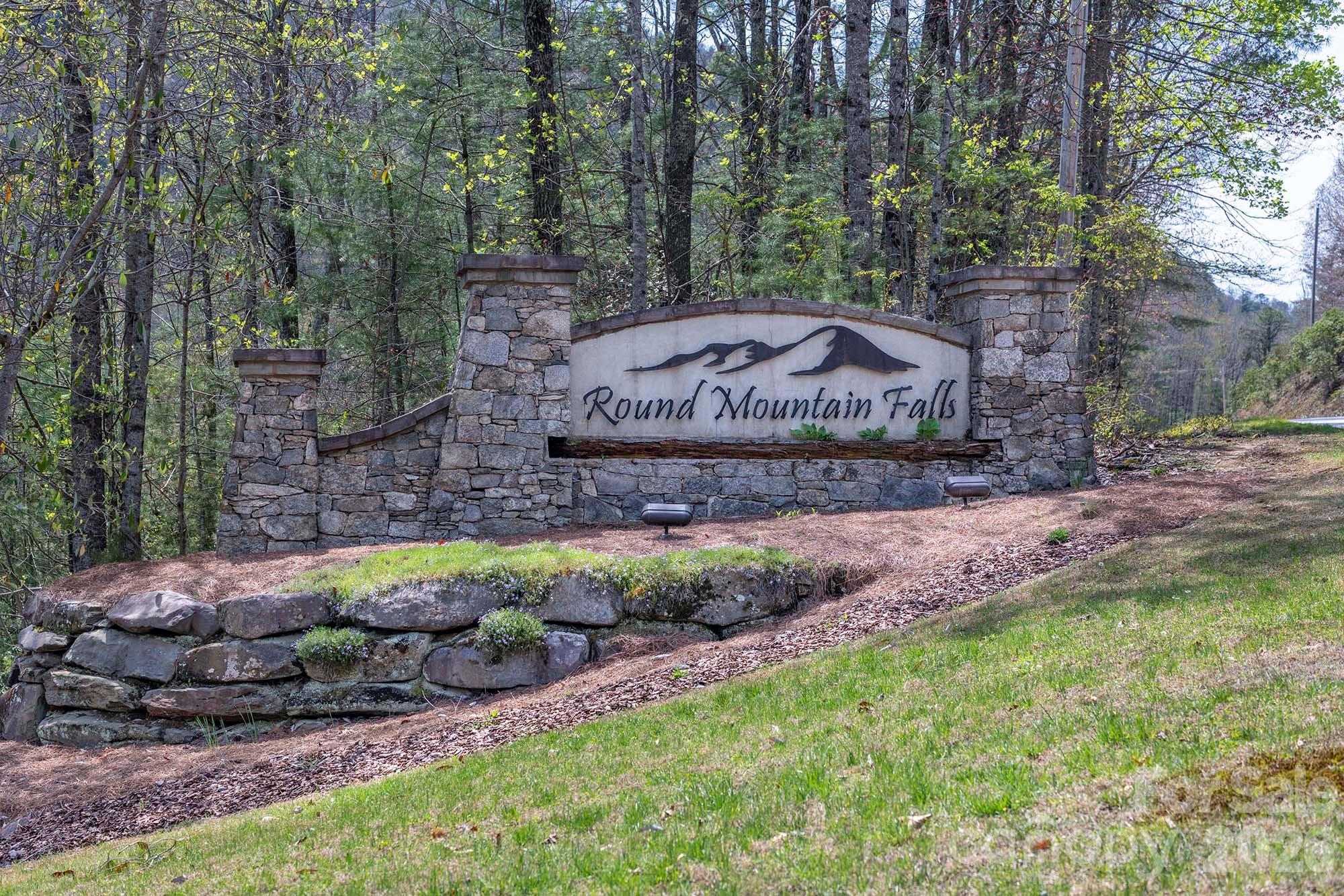 716 Peppervine Circle — Brevard