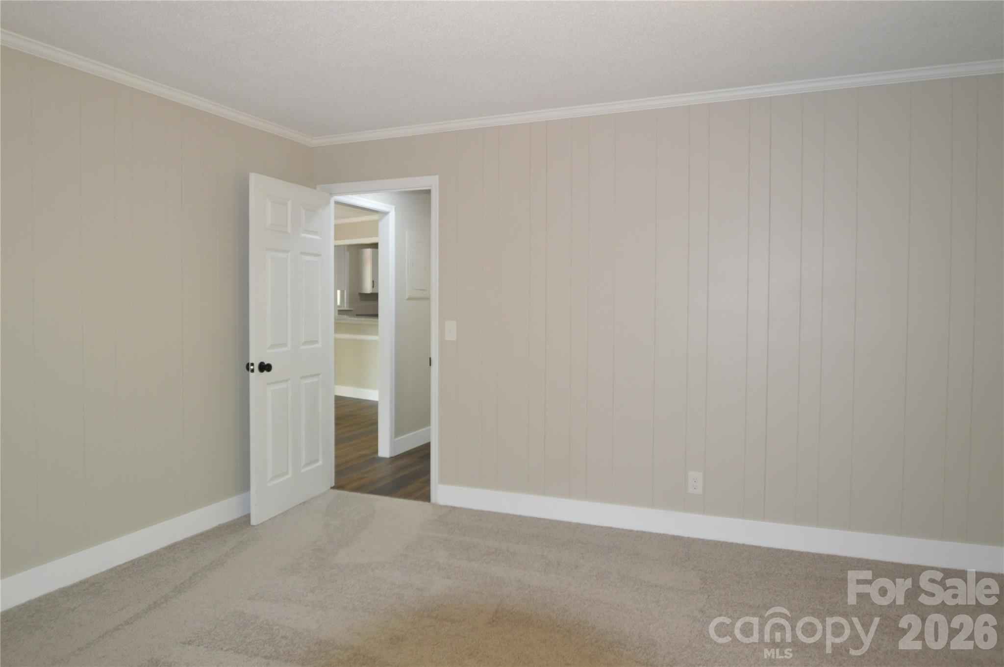 191 Flat Rock Hill Road — Tryon