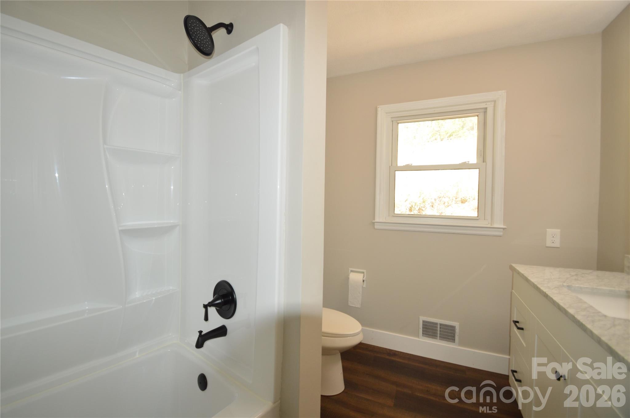 191 Flat Rock Hill Road — Tryon
