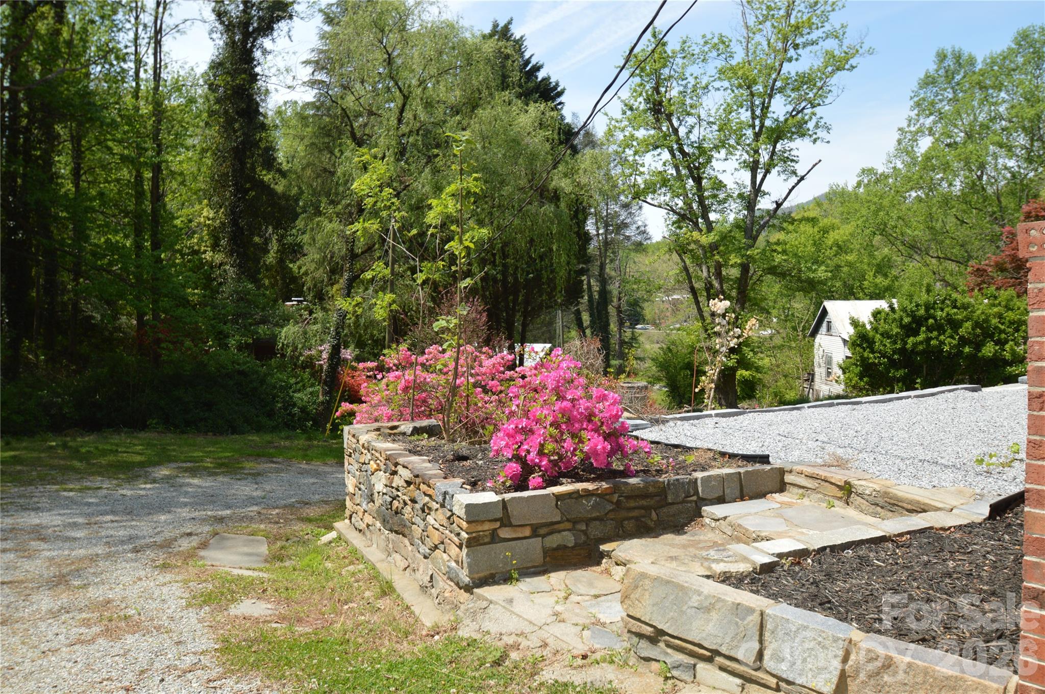 191 Flat Rock Hill Road — Tryon