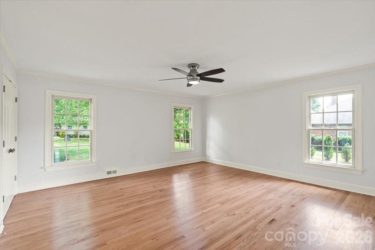 13815 Holgate Hill Drive — Mint Hill