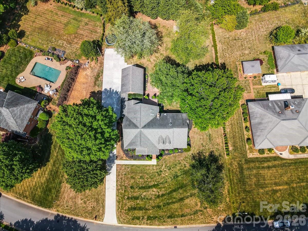 13815 Holgate Hill Drive — Mint Hill