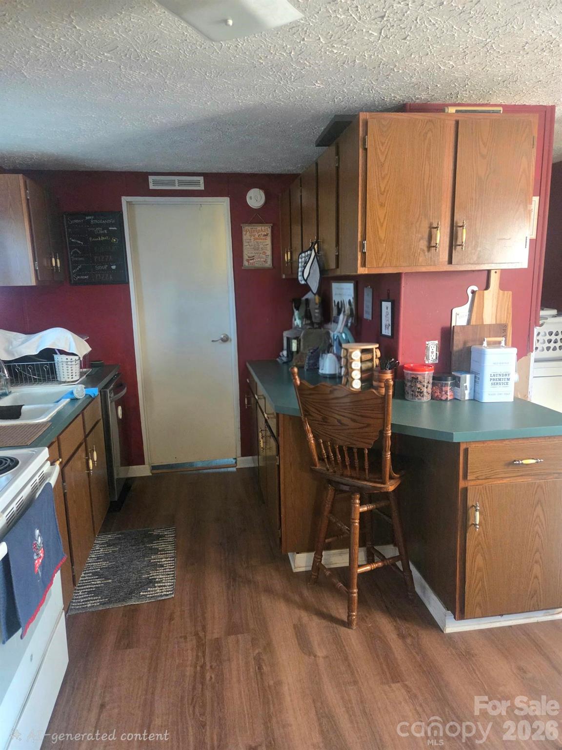 2464 & 2462 Leonhardt Road — Cherryville