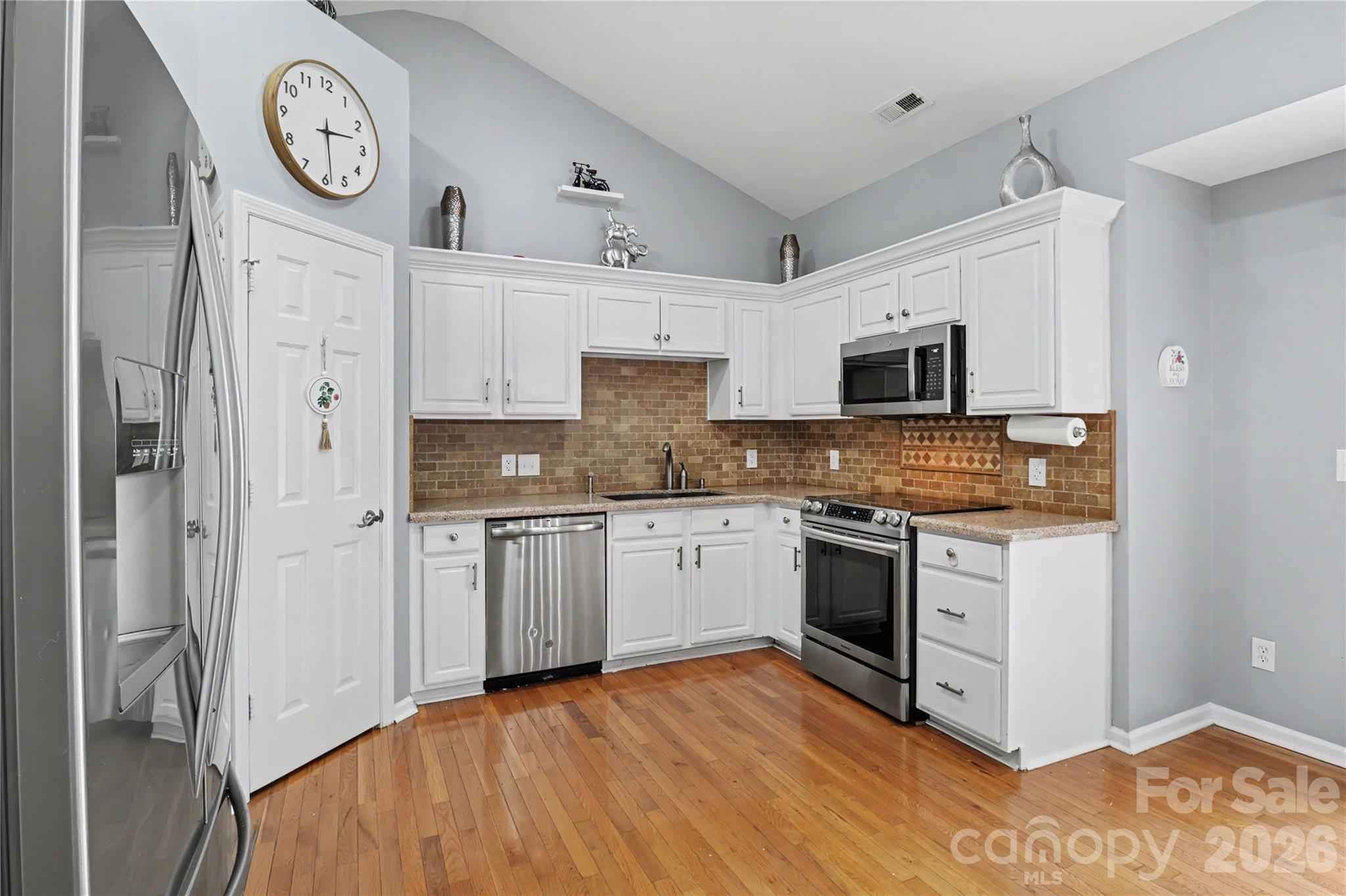 6225 Sid Crane Drive — Charlotte