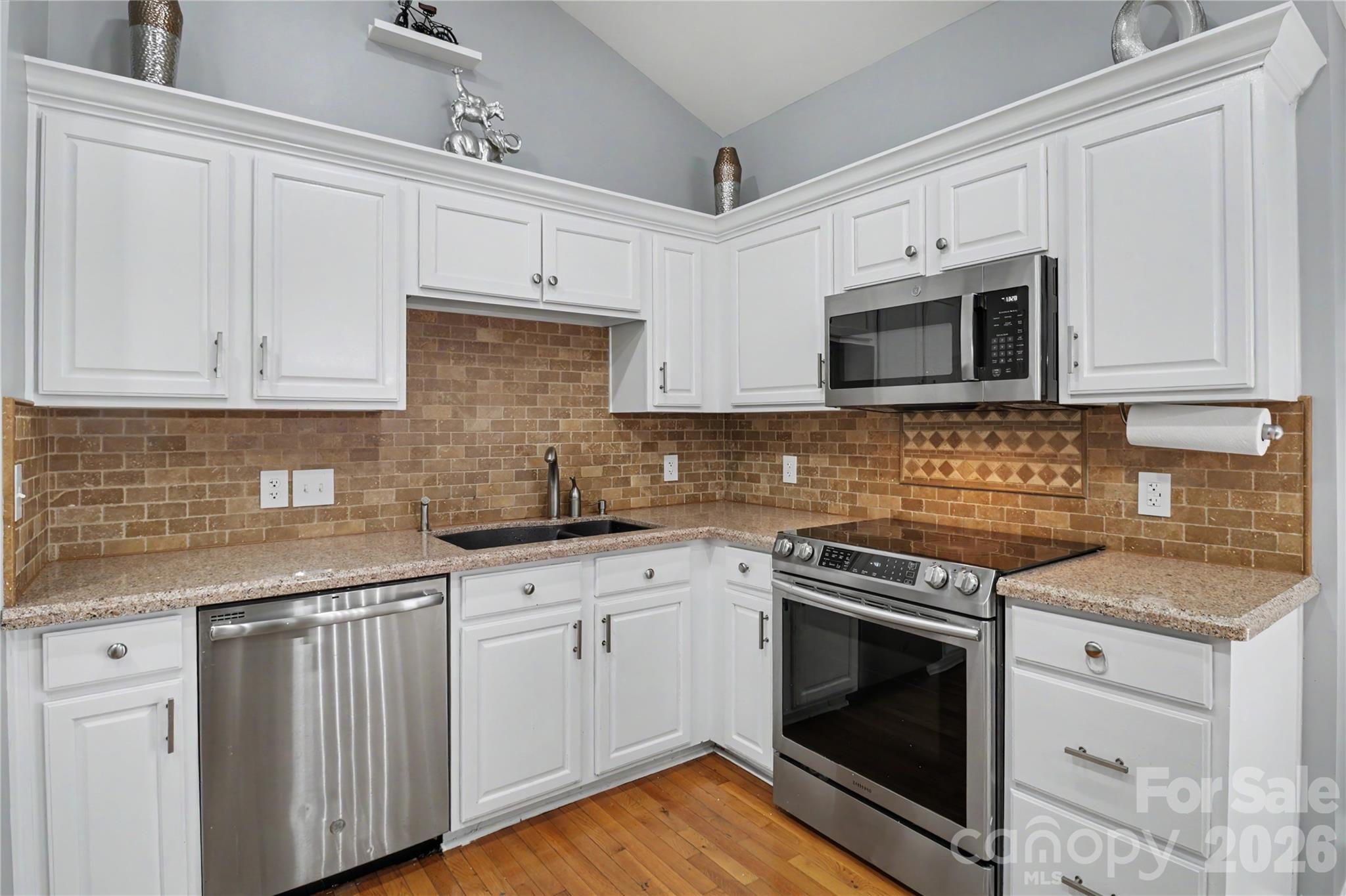 6225 Sid Crane Drive — Charlotte