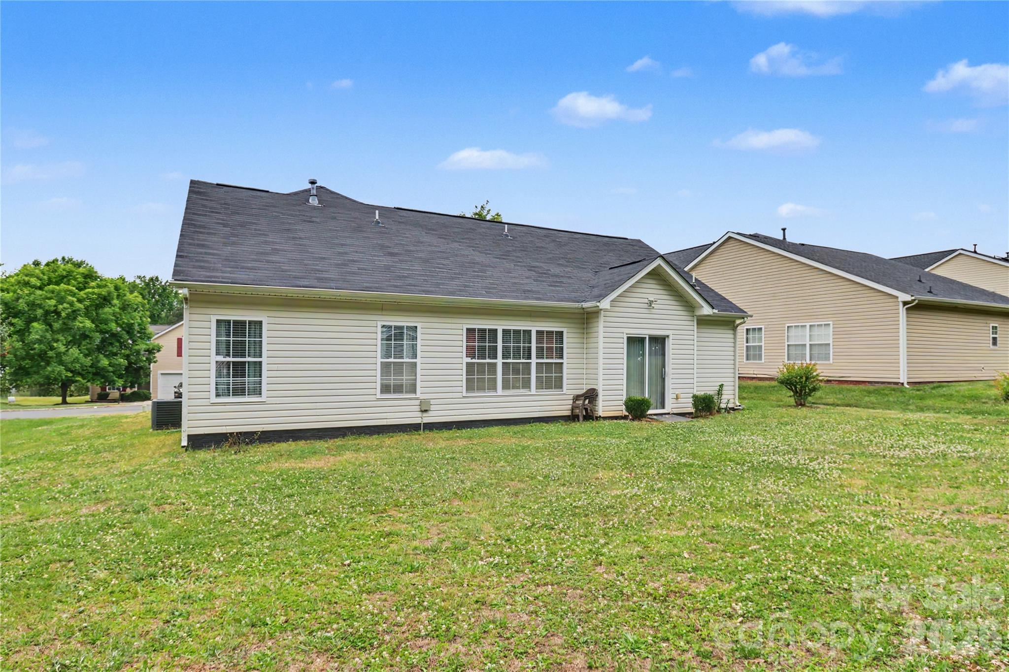 6225 Sid Crane Drive — Charlotte
