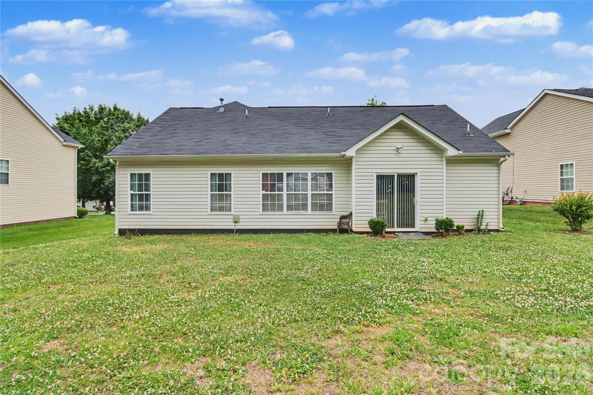 6225 Sid Crane Drive — Charlotte