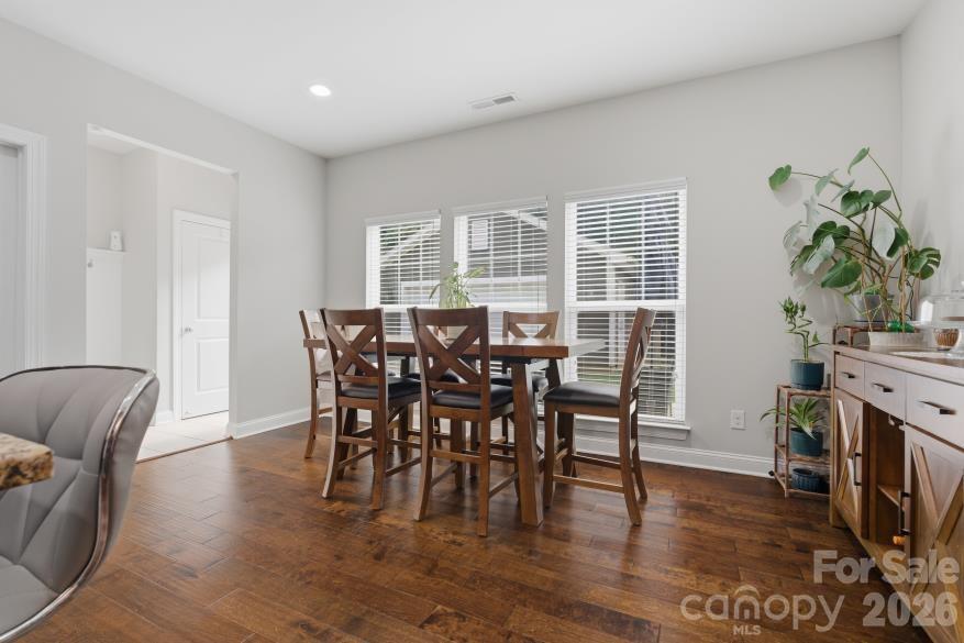 8737 Aspinwall Drive — Charlotte