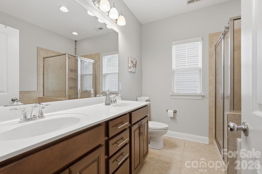 8737 Aspinwall Drive — Charlotte