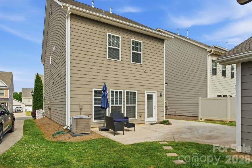8737 Aspinwall Drive — Charlotte