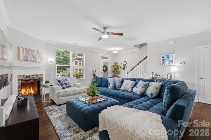 8737 Aspinwall Drive — Charlotte