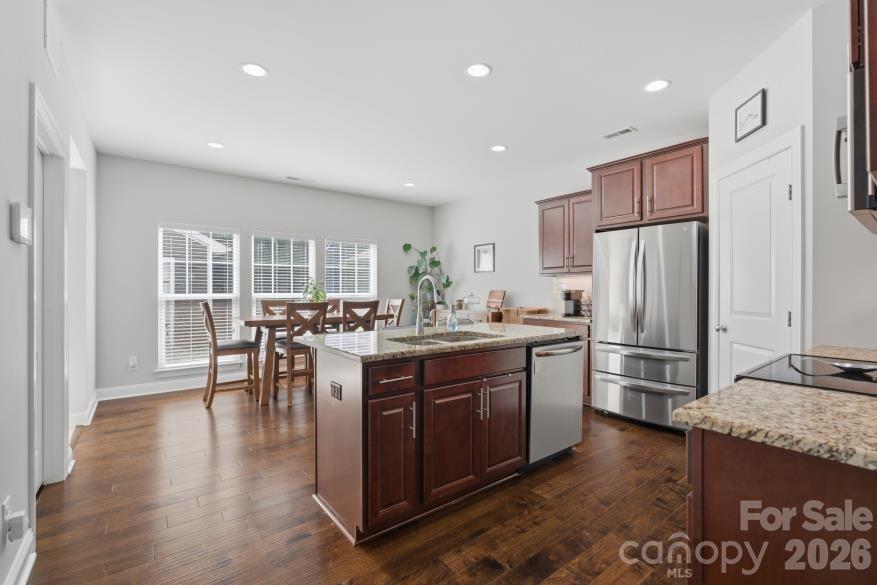 8737 Aspinwall Drive — Charlotte