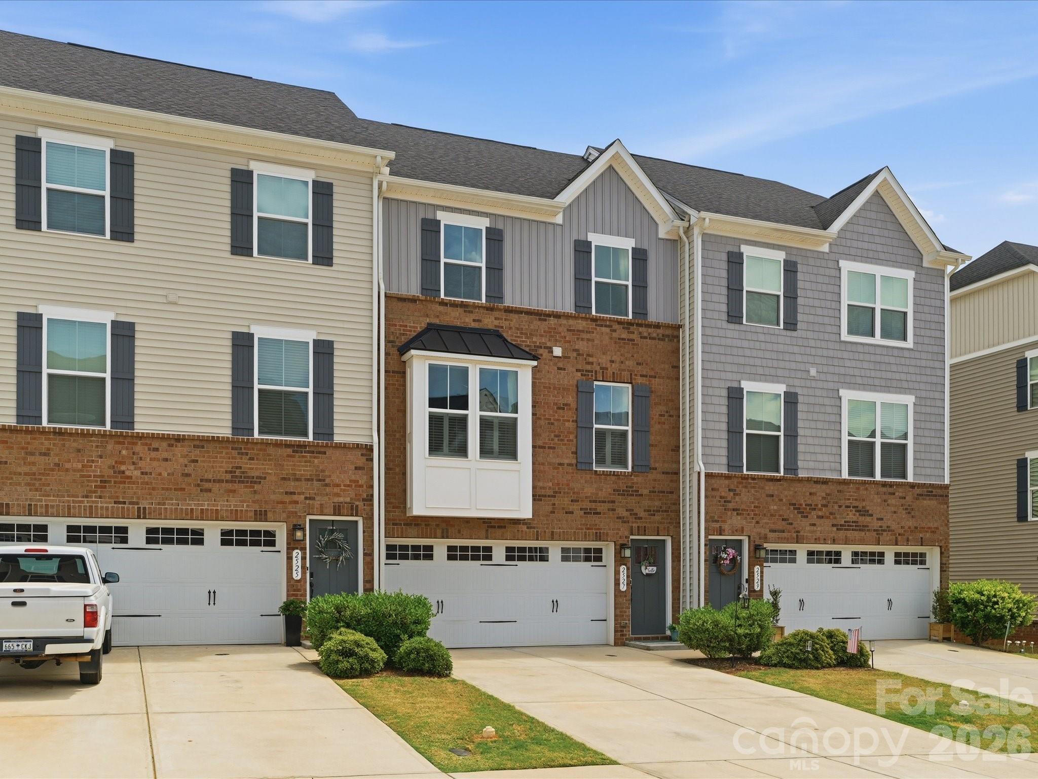 2527 Grantham Place Drive — Fort Mill
