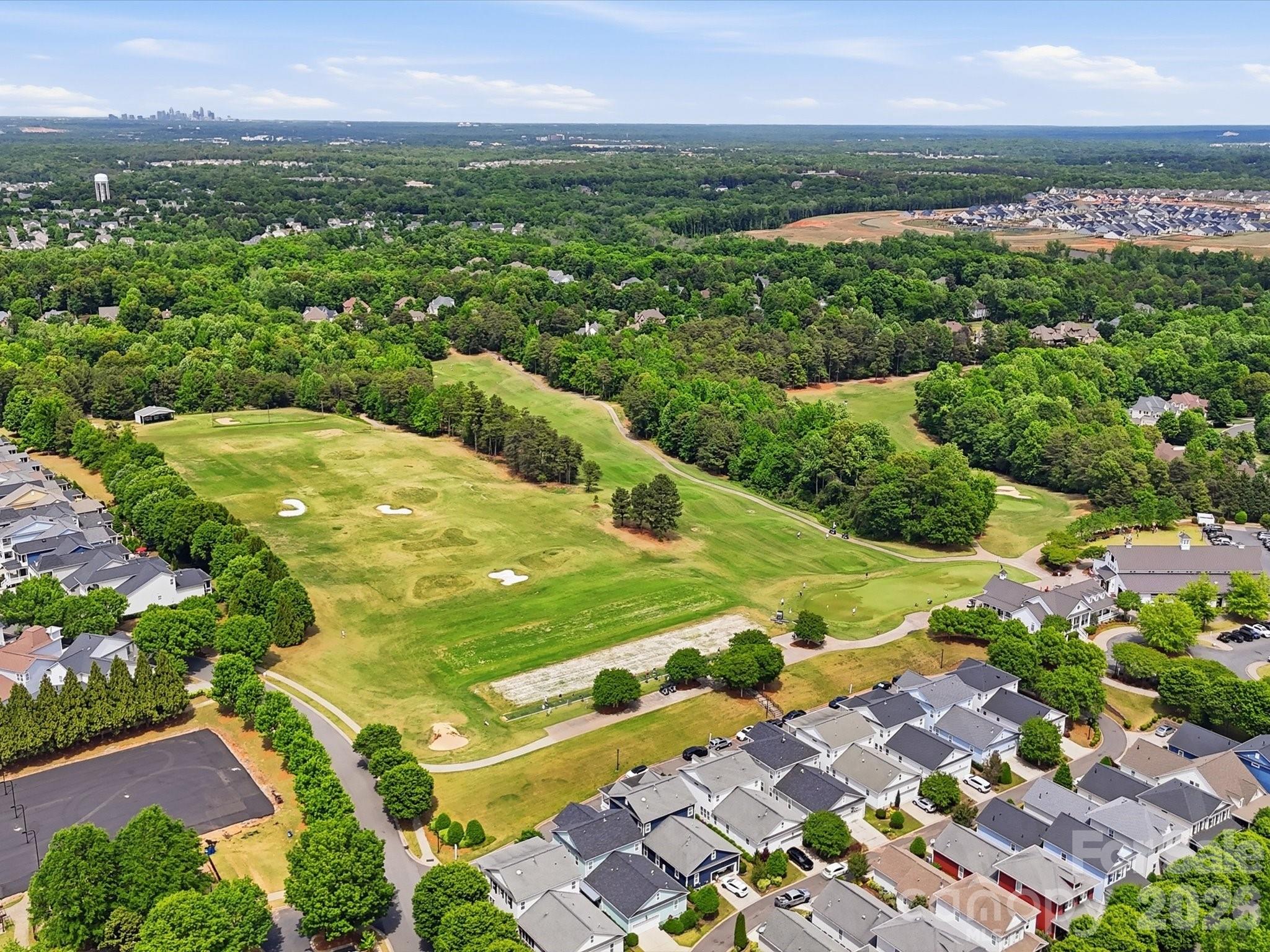2527 Grantham Place Drive — Fort Mill