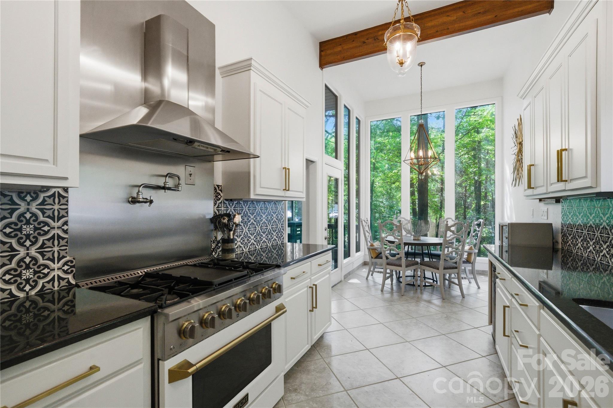 405 Timber Lane — Weddington