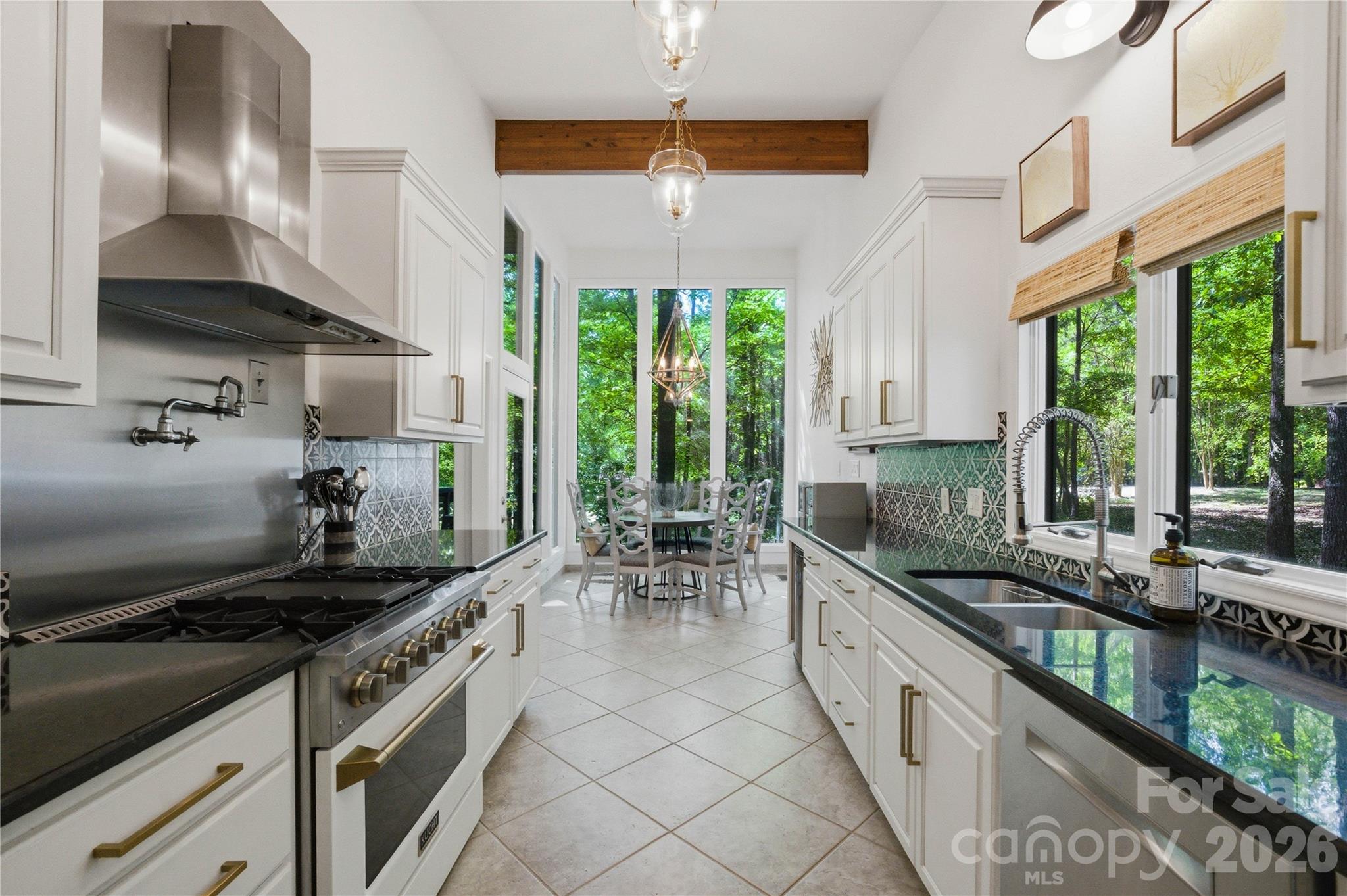 405 Timber Lane — Weddington