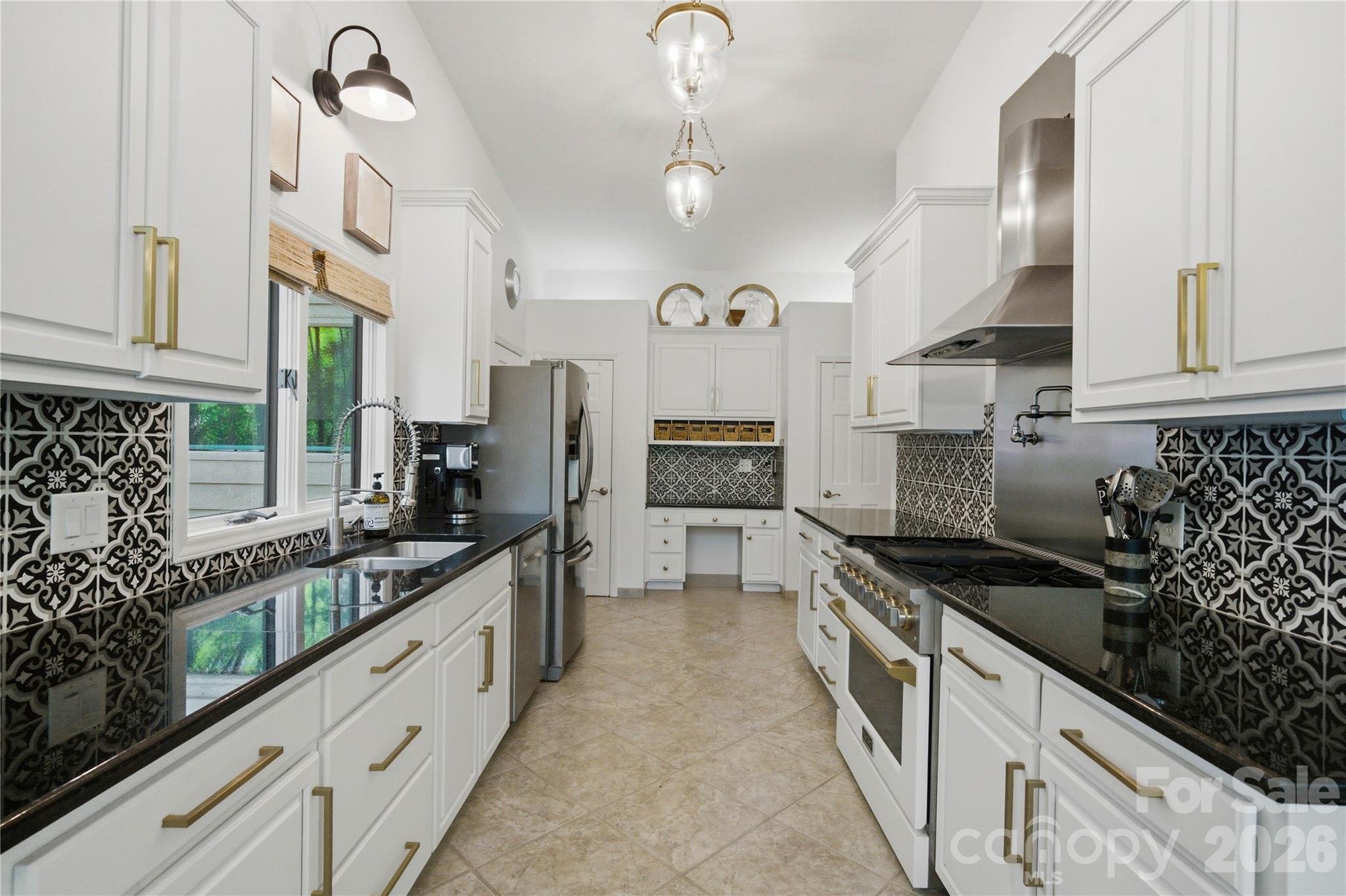 405 Timber Lane — Weddington
