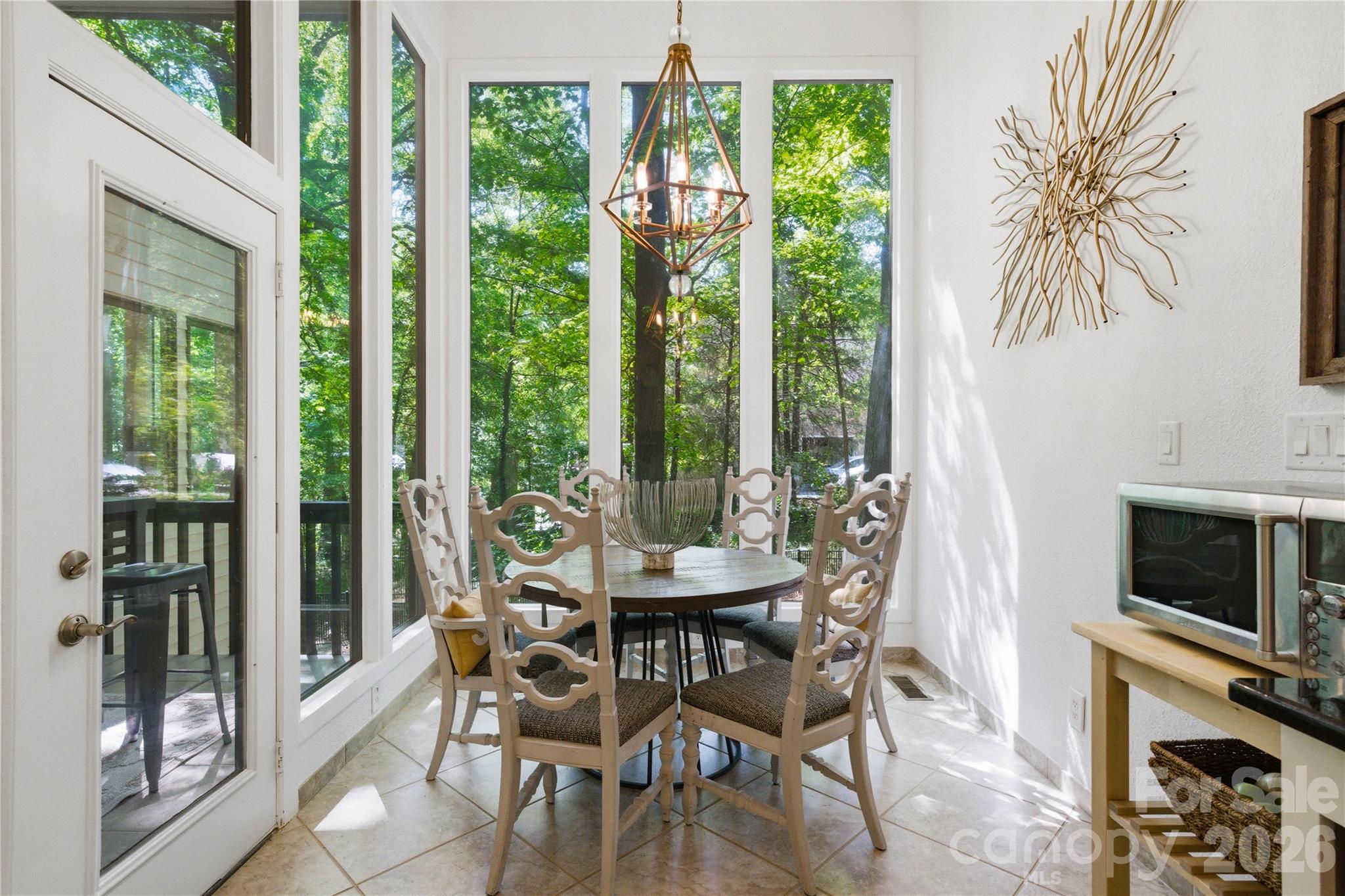405 Timber Lane — Weddington