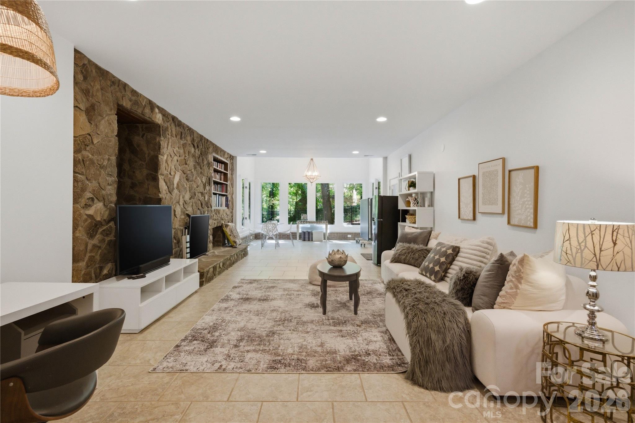 405 Timber Lane — Weddington
