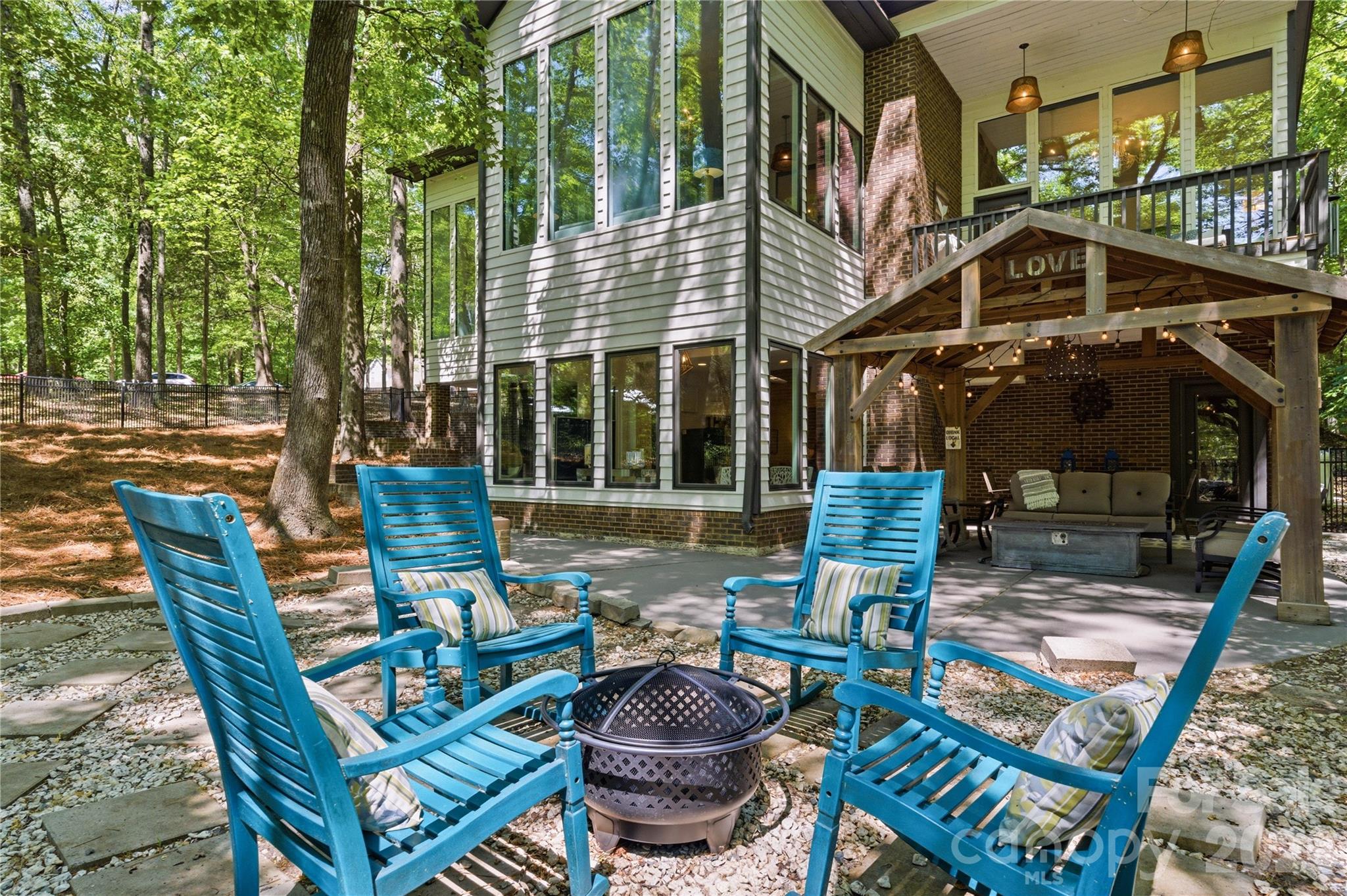 405 Timber Lane — Weddington