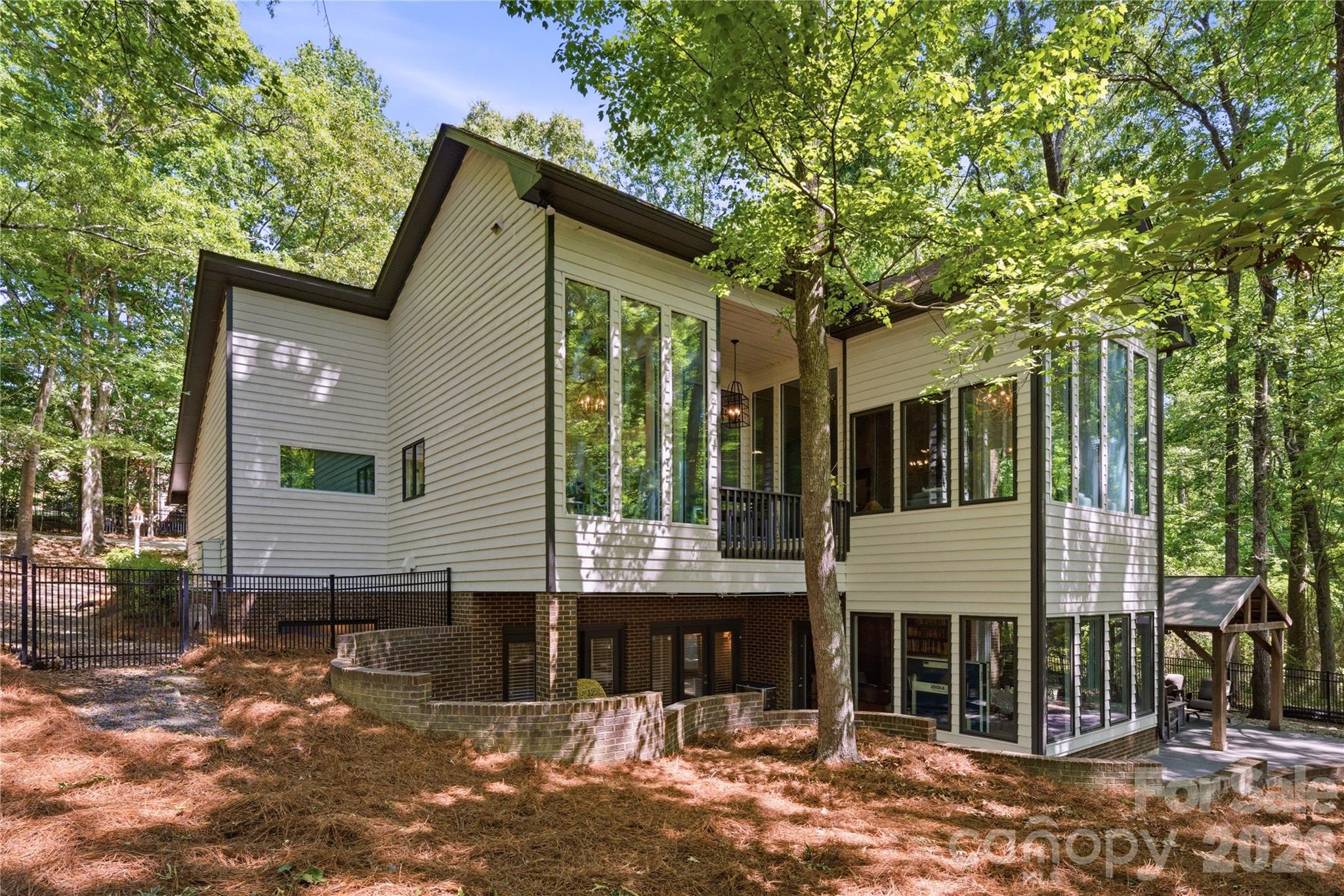 405 Timber Lane — Weddington