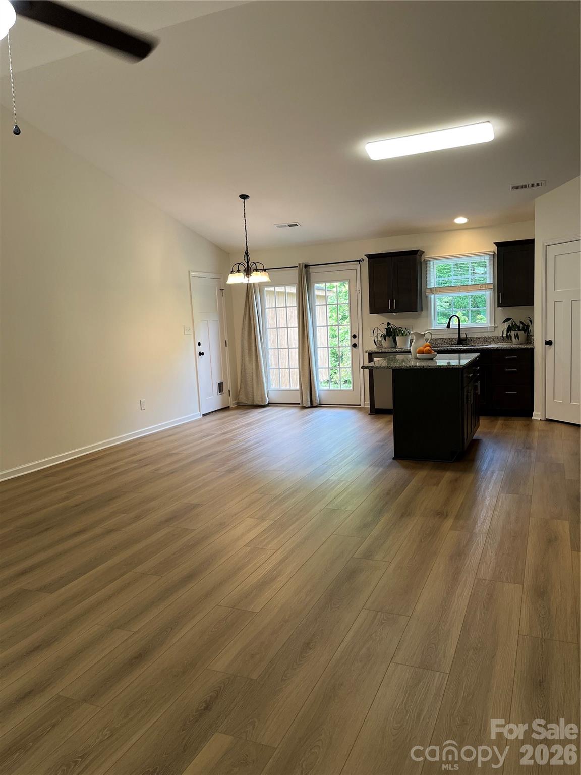188 W Church Street — Mocksville
