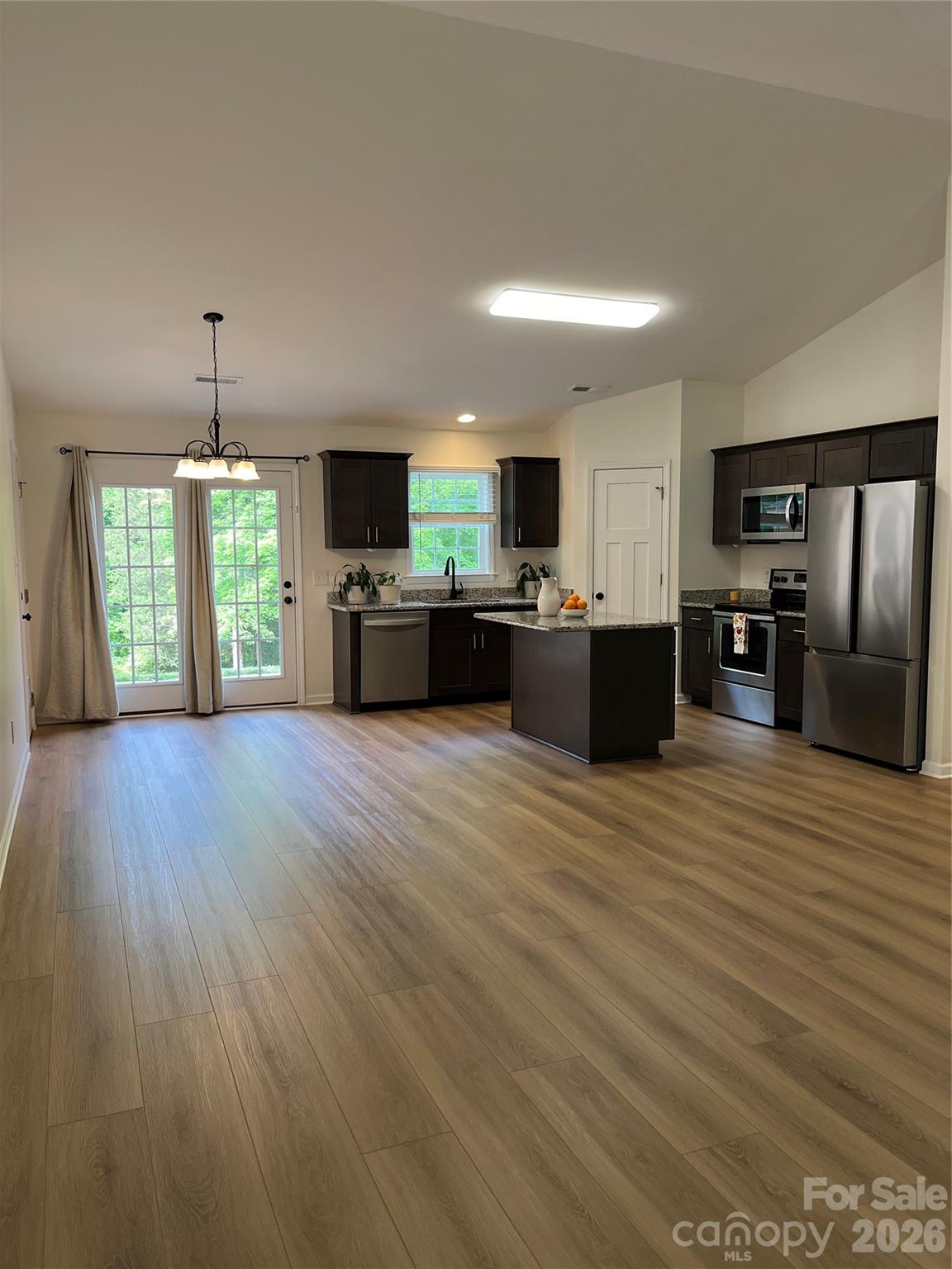 188 W Church Street — Mocksville