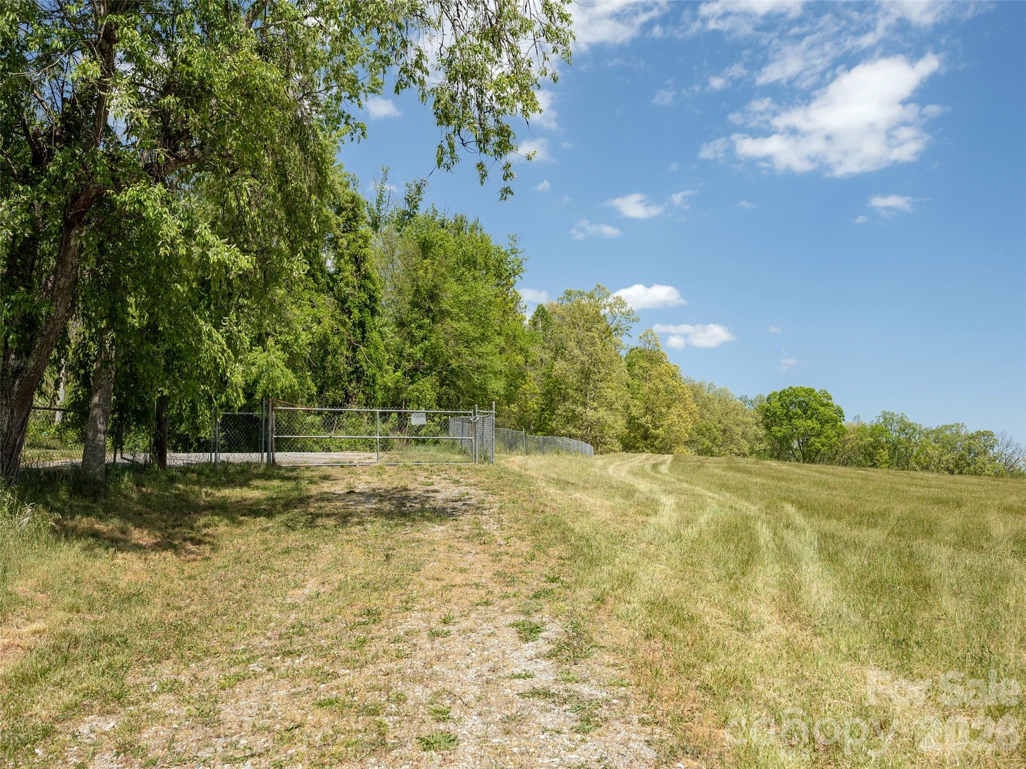 154 High Pasture Trail — Mills River