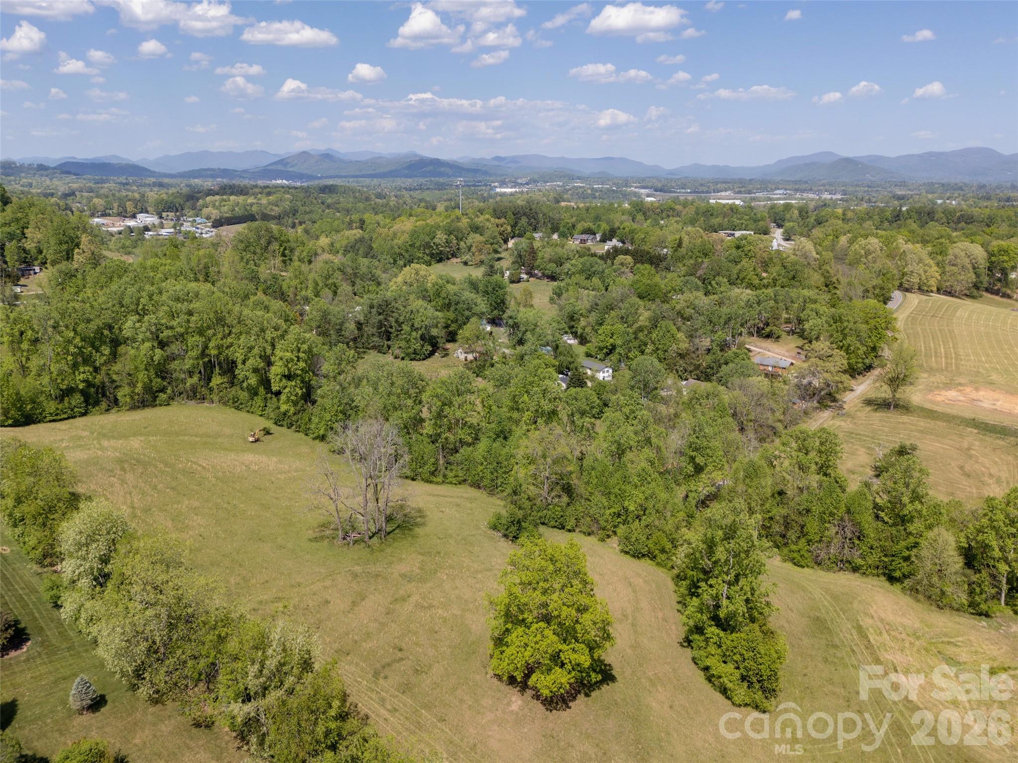 154 High Pasture Trail — Mills River