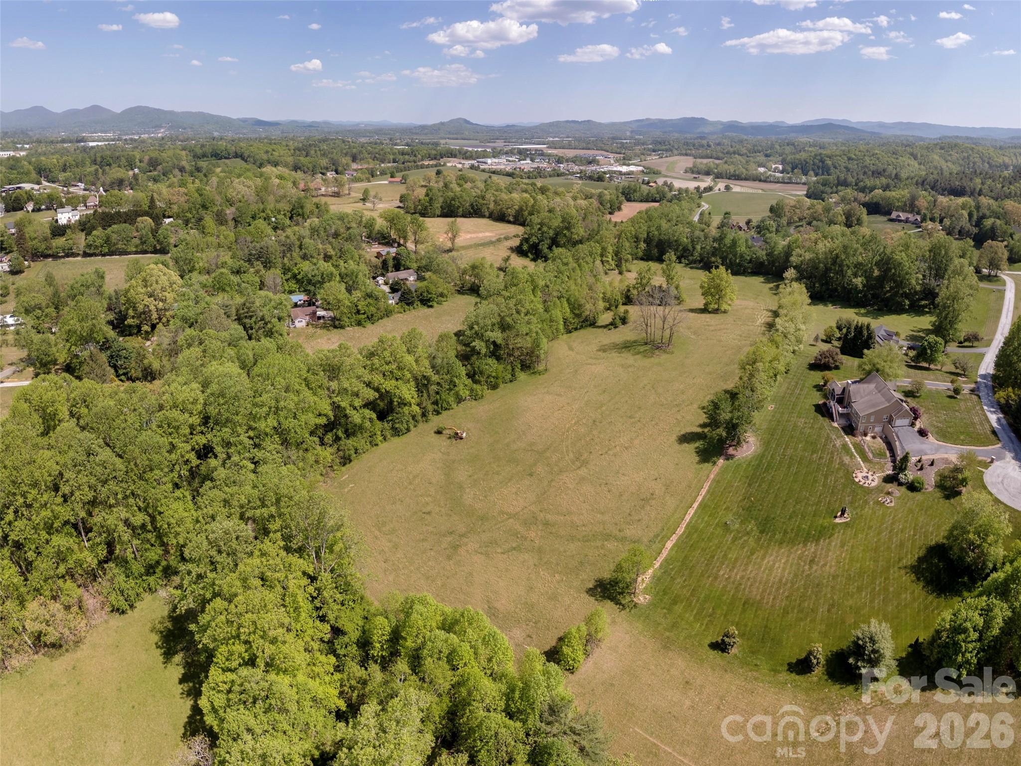 154 High Pasture Trail — Mills River