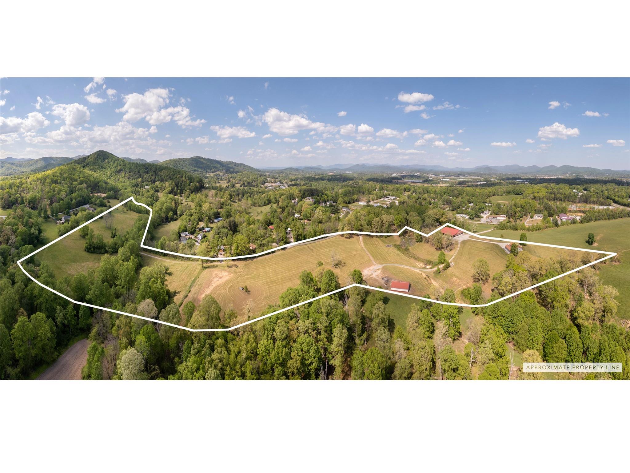 154 High Pasture Trail — Mills River