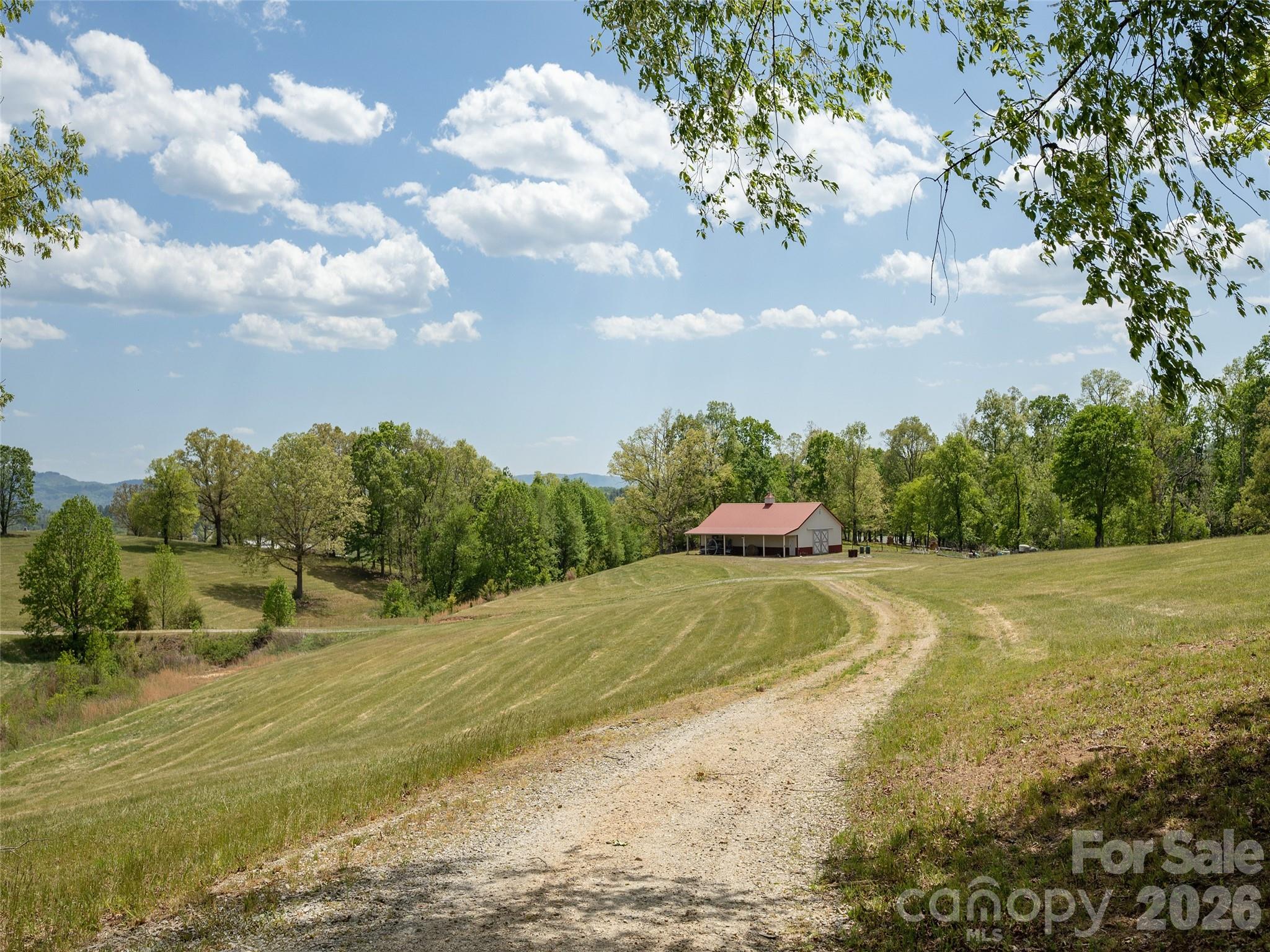 154 High Pasture Trail — Mills River