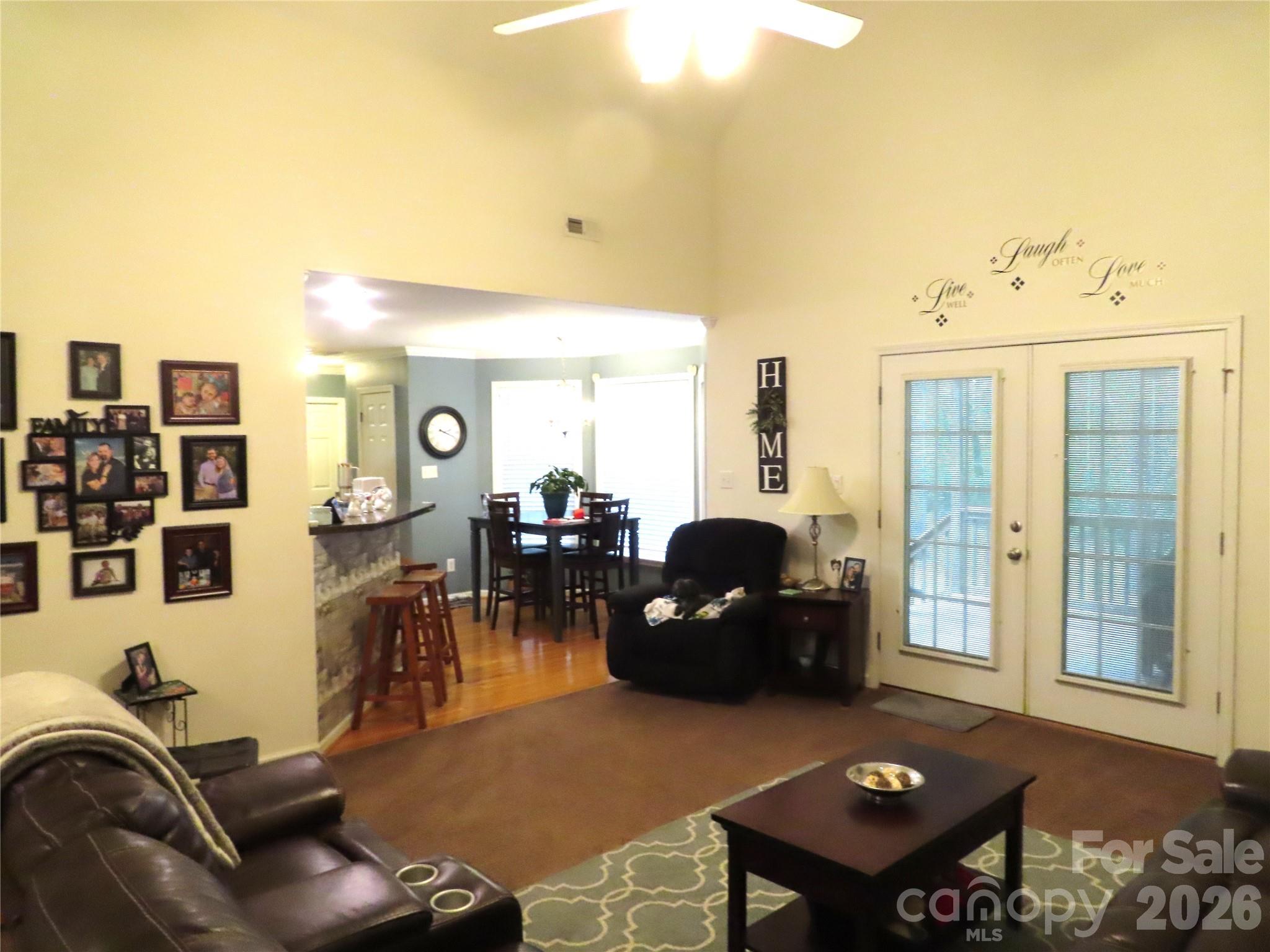 300 Tradewinds Lane — York