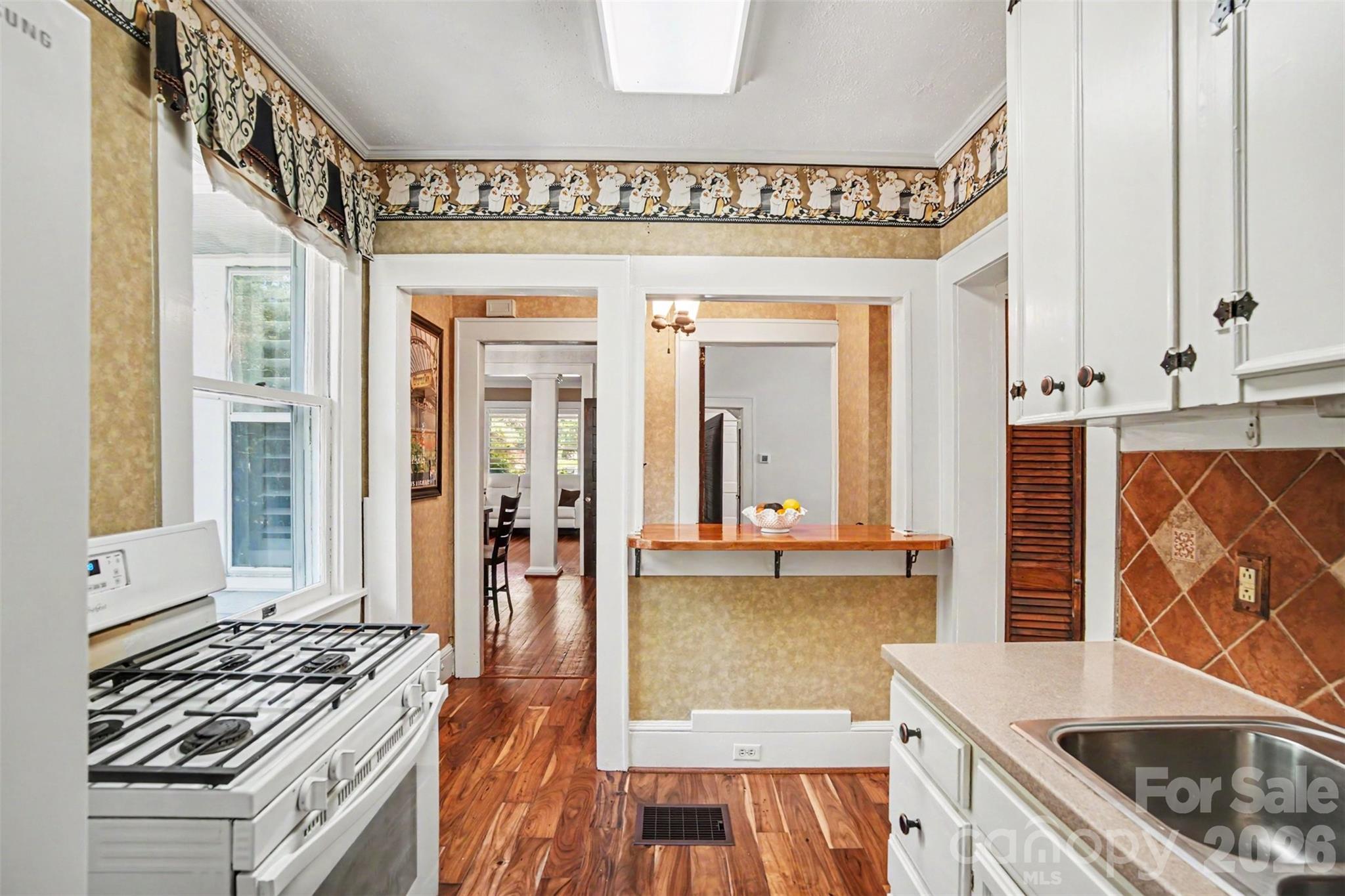 415 W 5th Avenue — Gastonia