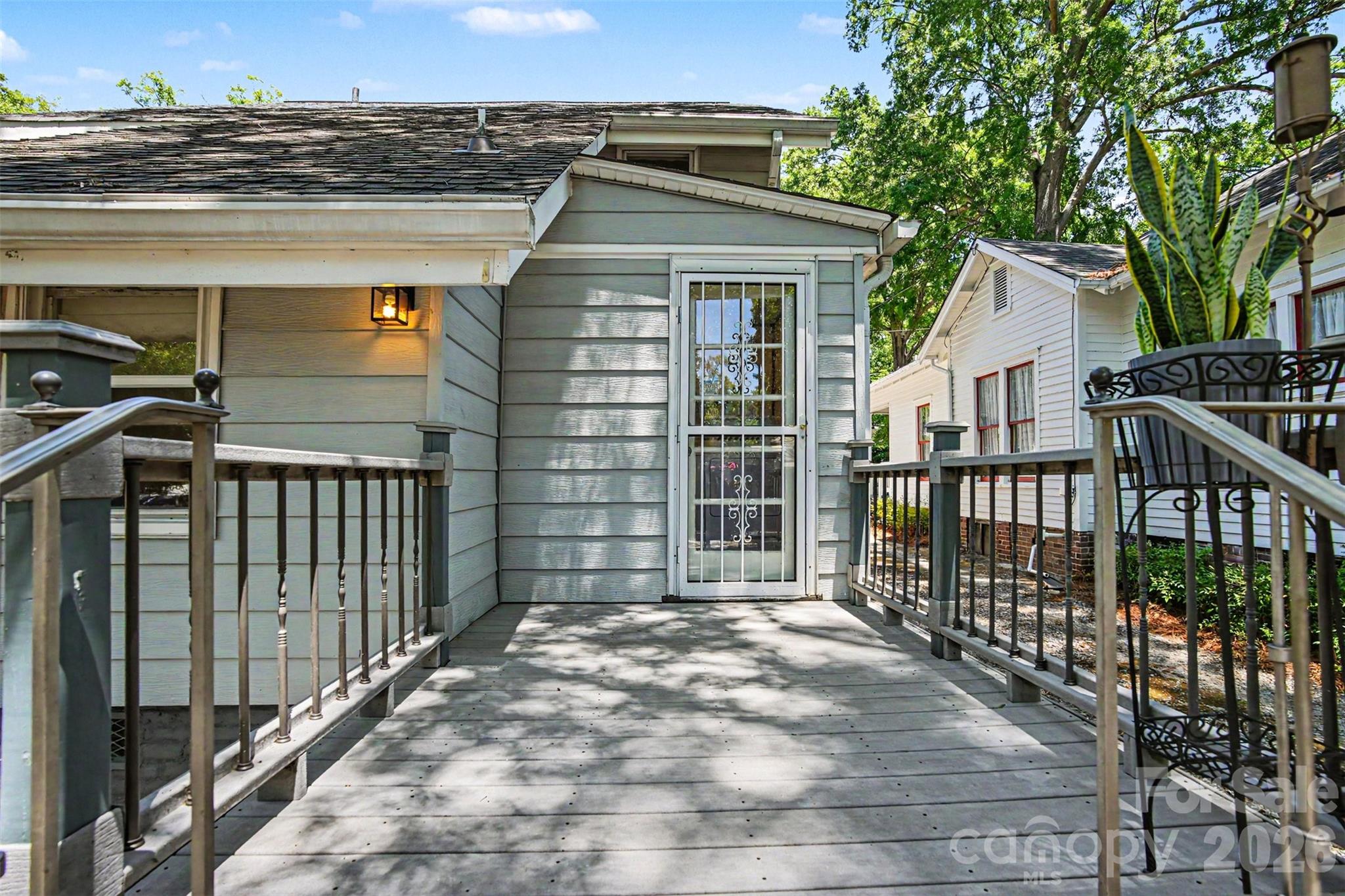 415 W 5th Avenue — Gastonia